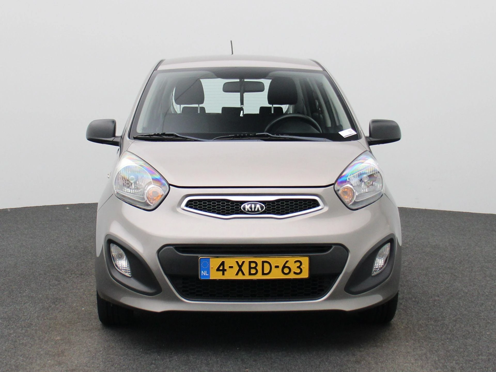 Kia Picanto met kenteken 67100 – autofoto 4