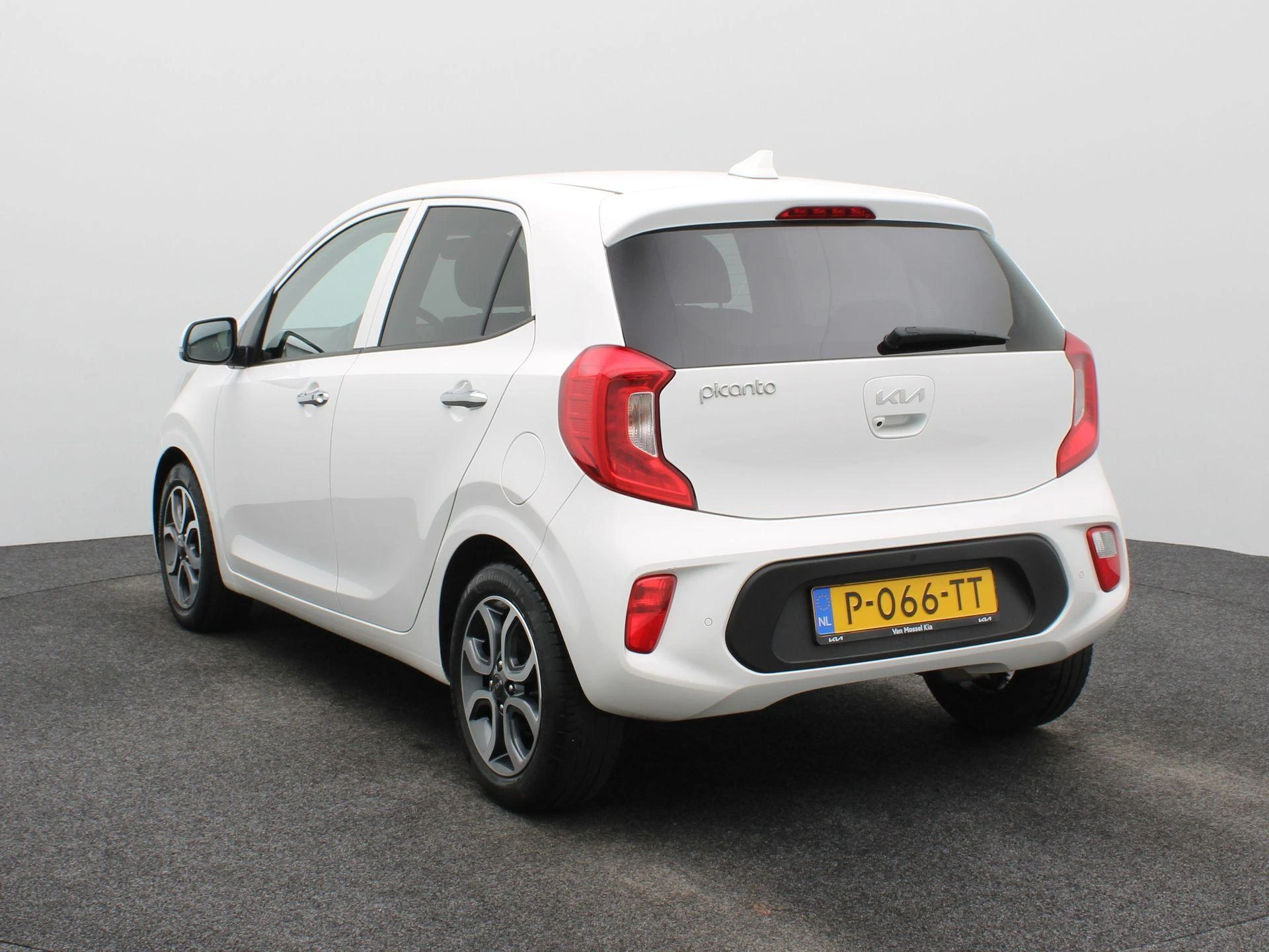 Kia Picanto met kenteken P-066-TT – autofoto 3