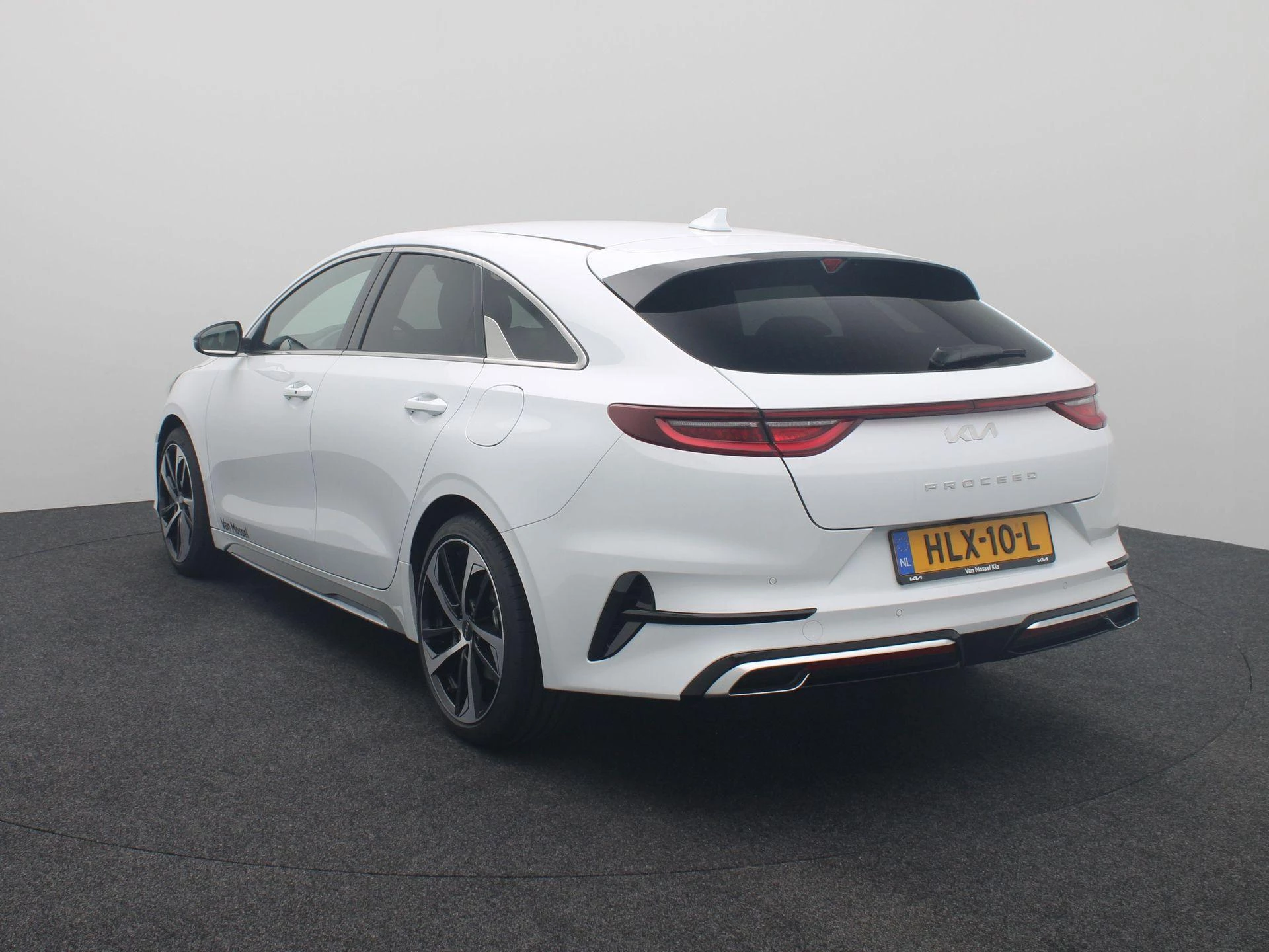 Kia ProCeed met kenteken HLX-10-L – autofoto 5