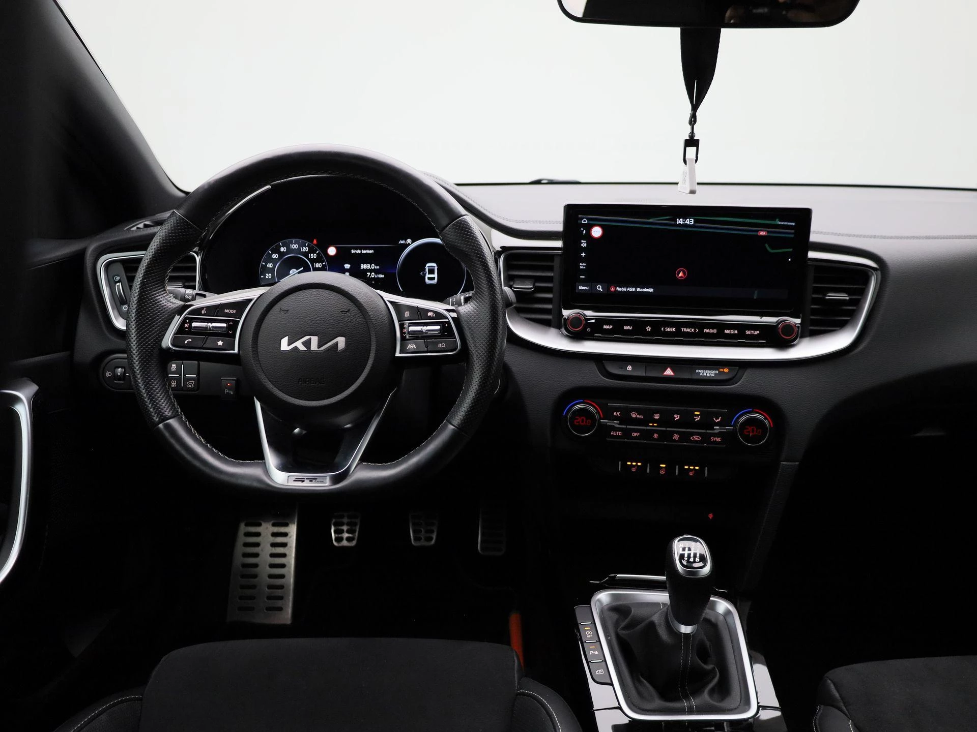 Kia ProCeed met kenteken T-909-XD – autofoto 3