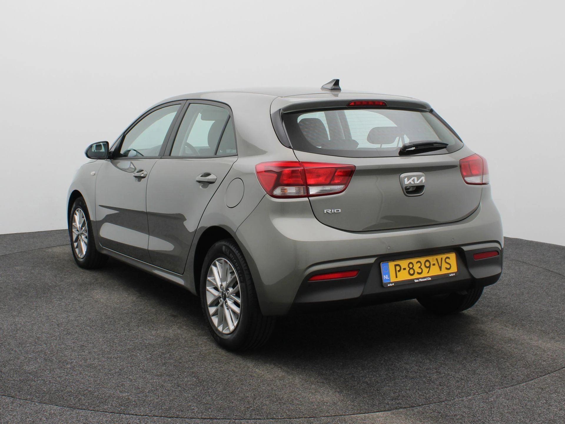Kia Rio met kenteken P-839-VS – autofoto 3