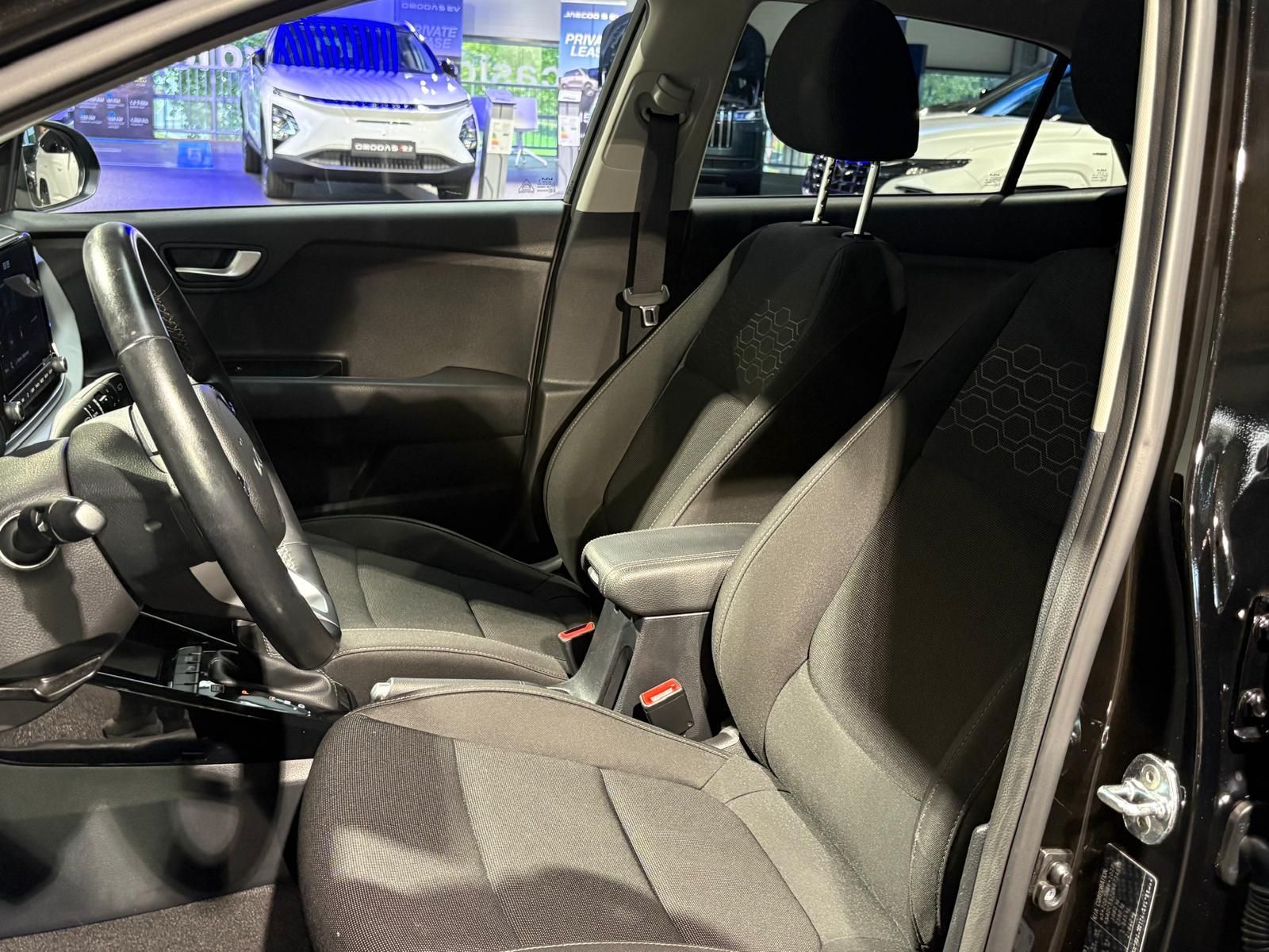 Kia Rio met kenteken S-492-RP – autofoto 5