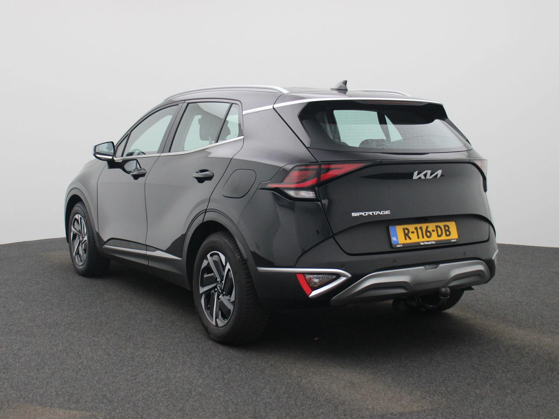 Kia Sportage met kenteken R-116-DB – autofoto 4