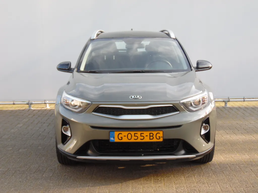 Kia Stonic met kenteken G-055-BG – autofoto 2