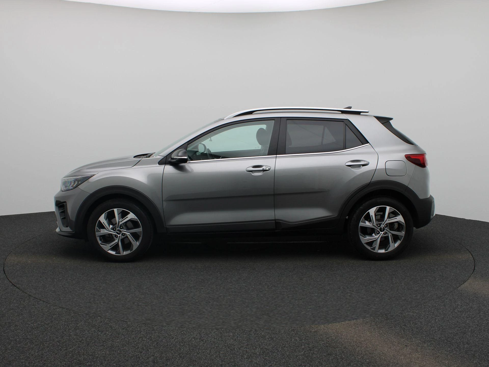 Kia Stonic met kenteken GJN-70-G – autofoto 5