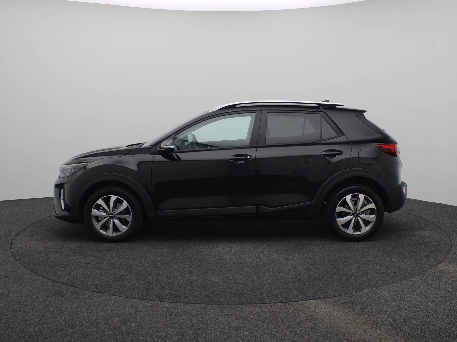 Kia Stonic met kenteken GZV-30-T – autofoto 5