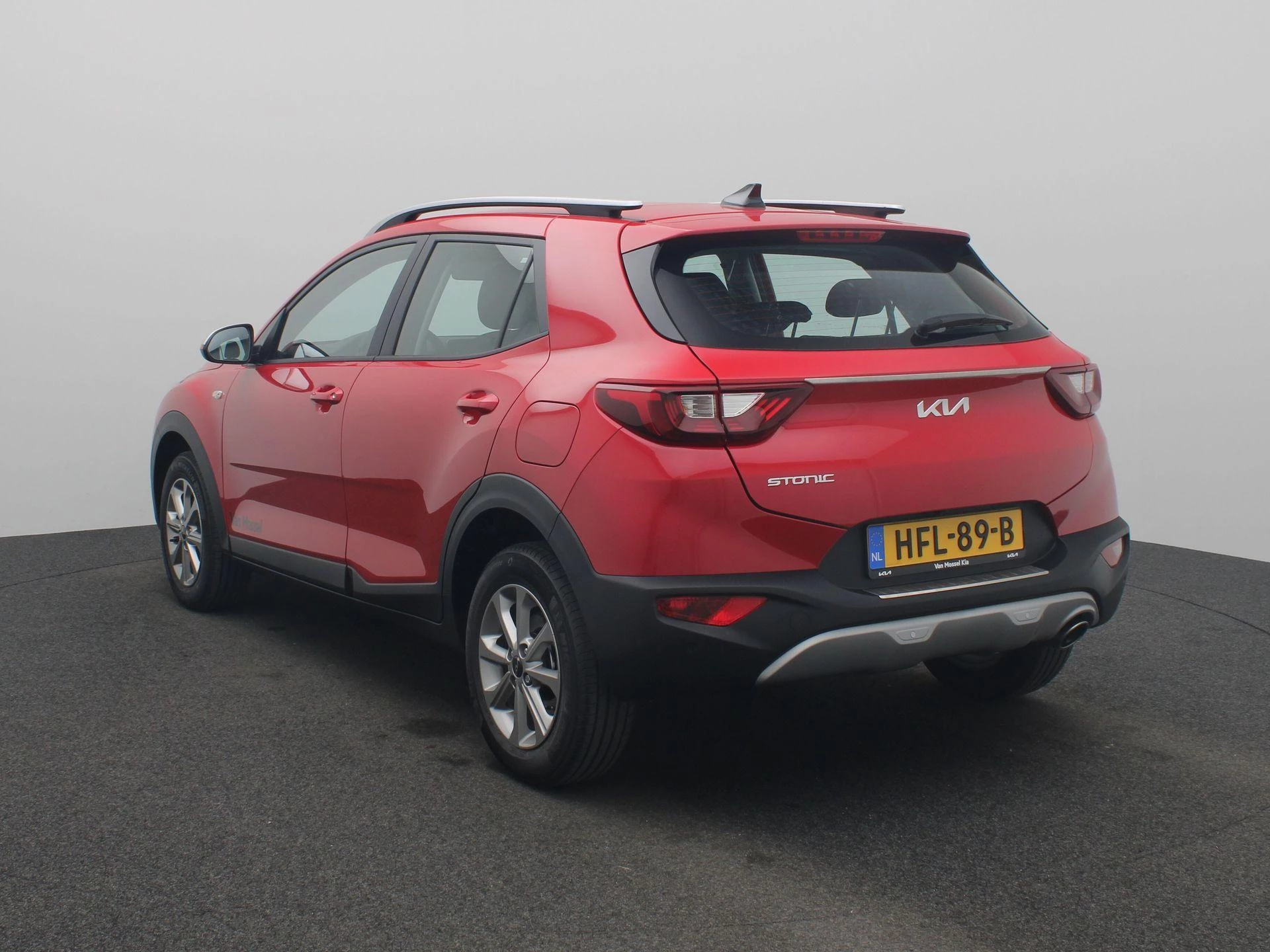Kia Stonic met kenteken HFL-89-B – autofoto 3