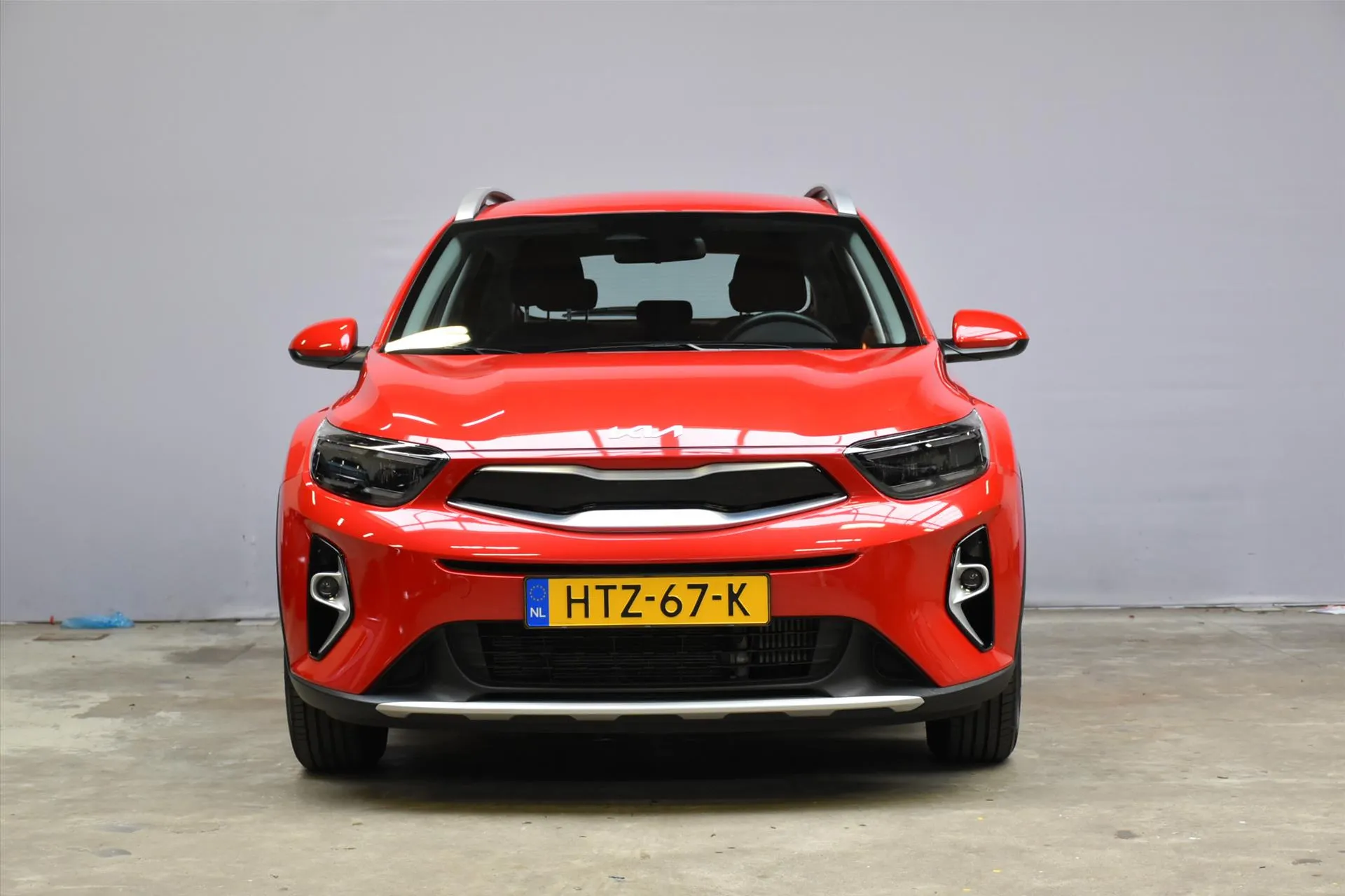 Kia Stonic met kenteken HTZ-67-K – autofoto 2