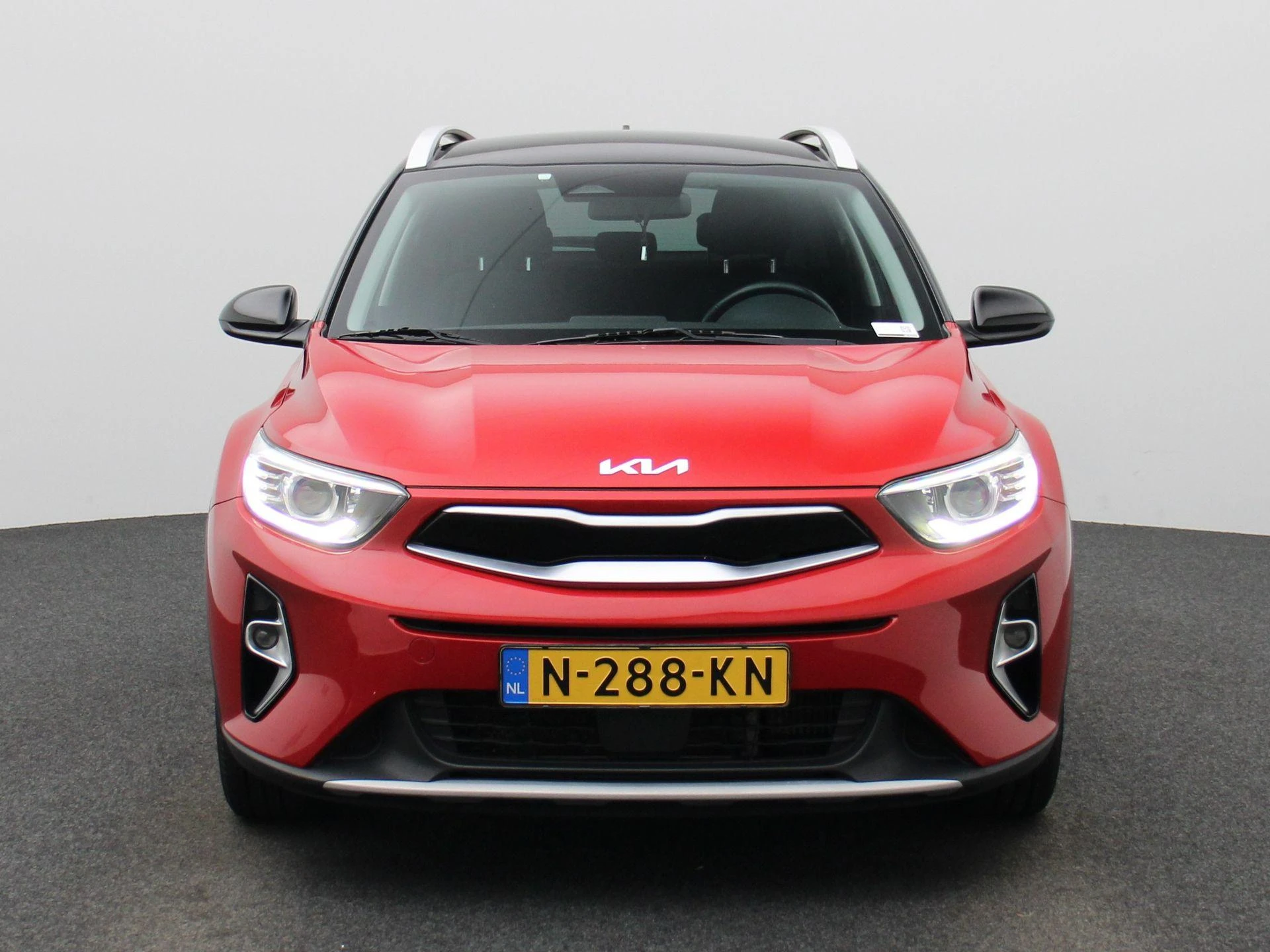 Kia Stonic met kenteken N-288-KN – autofoto 4