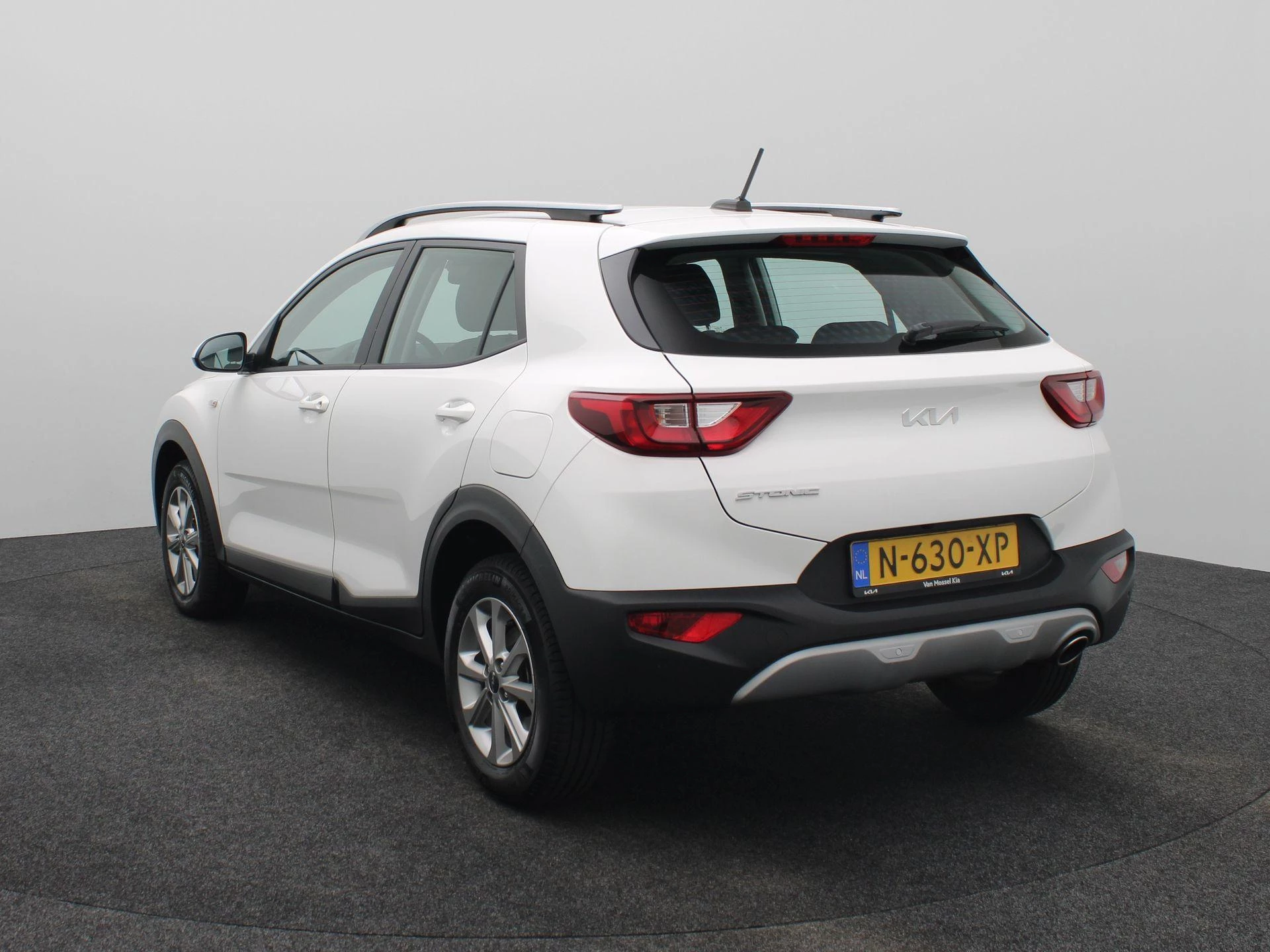 Kia Stonic met kenteken N-630-XP – autofoto 3