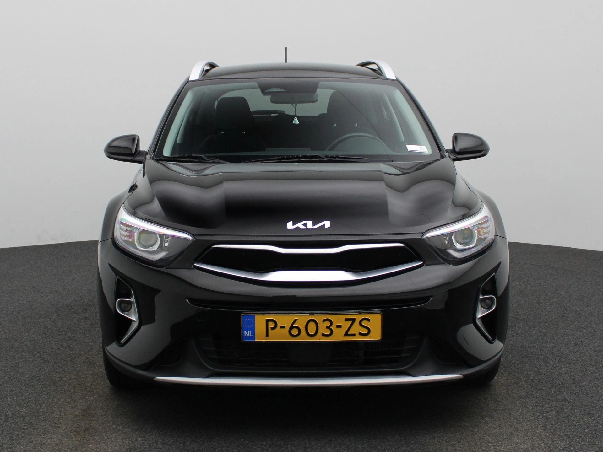 Kia Stonic met kenteken P-603-ZS – autofoto 4