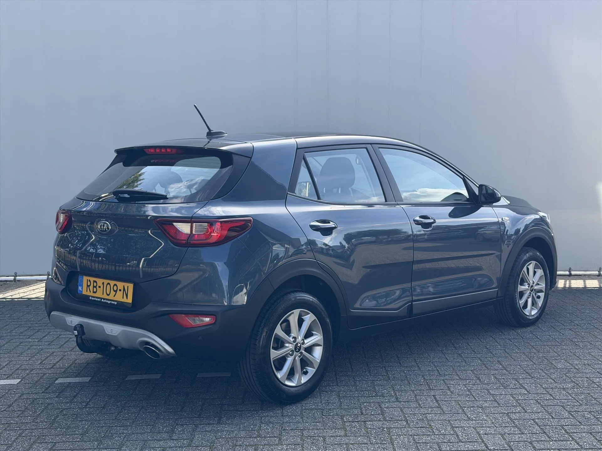 Kia Stonic met kenteken RB-109-N – autofoto 5