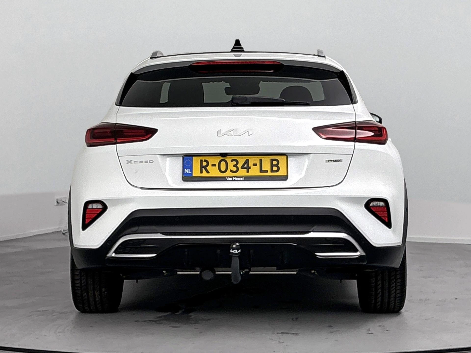 Kia Xceed met kenteken R-034-LB – autofoto 5