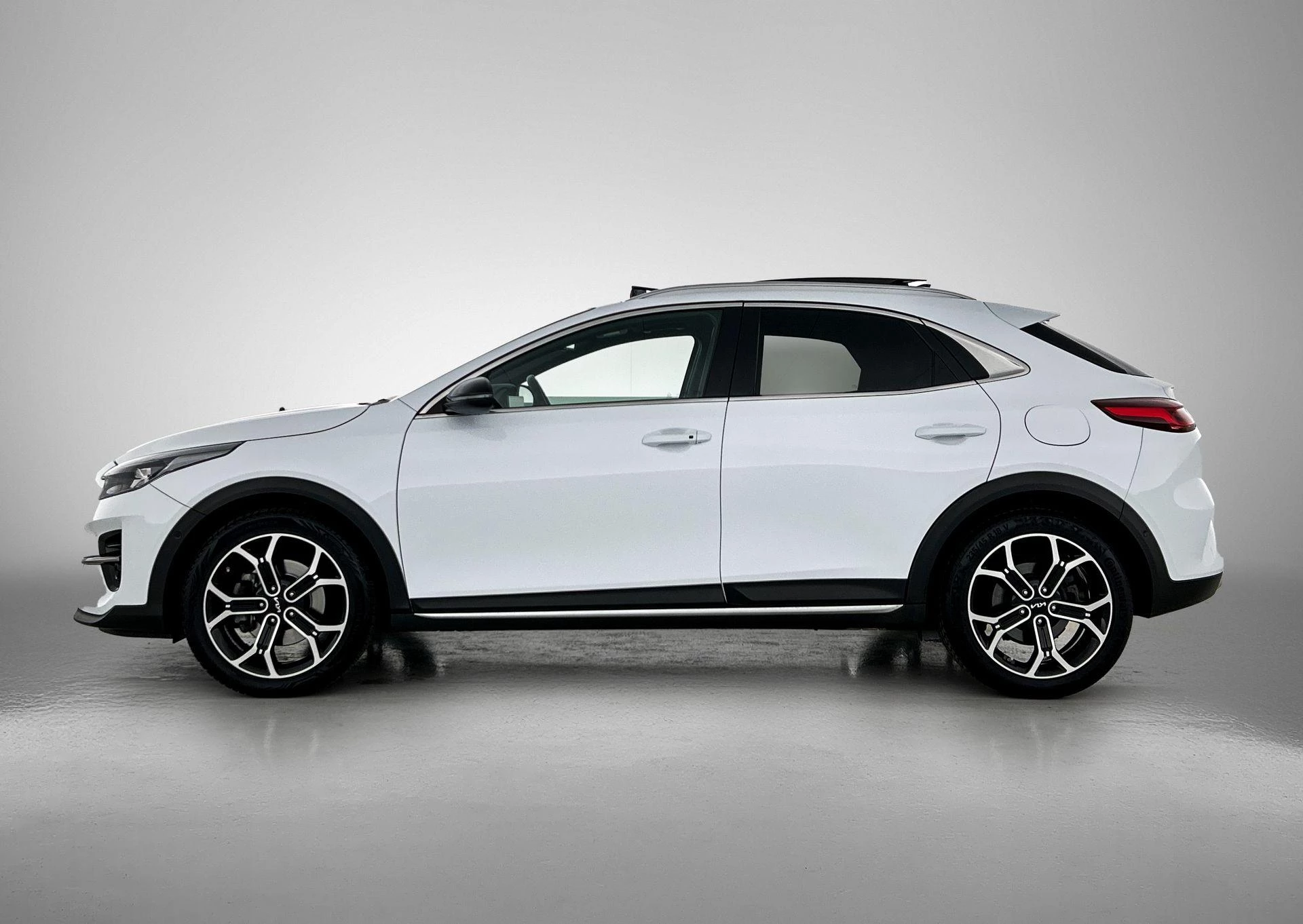 Kia Xceed met kenteken R-116-JJ – autofoto 5