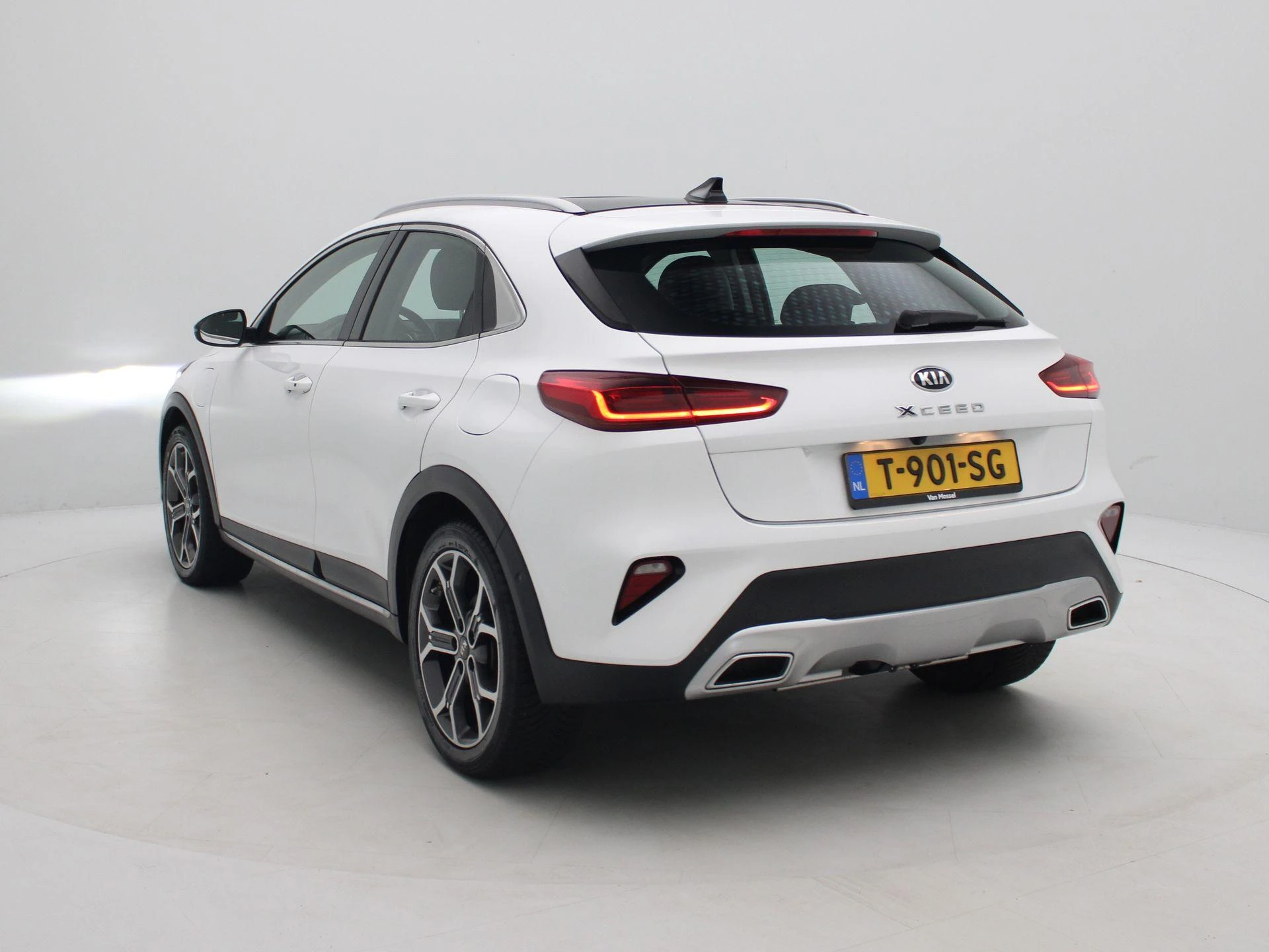 Kia Xceed met kenteken T-901-SG – autofoto 3