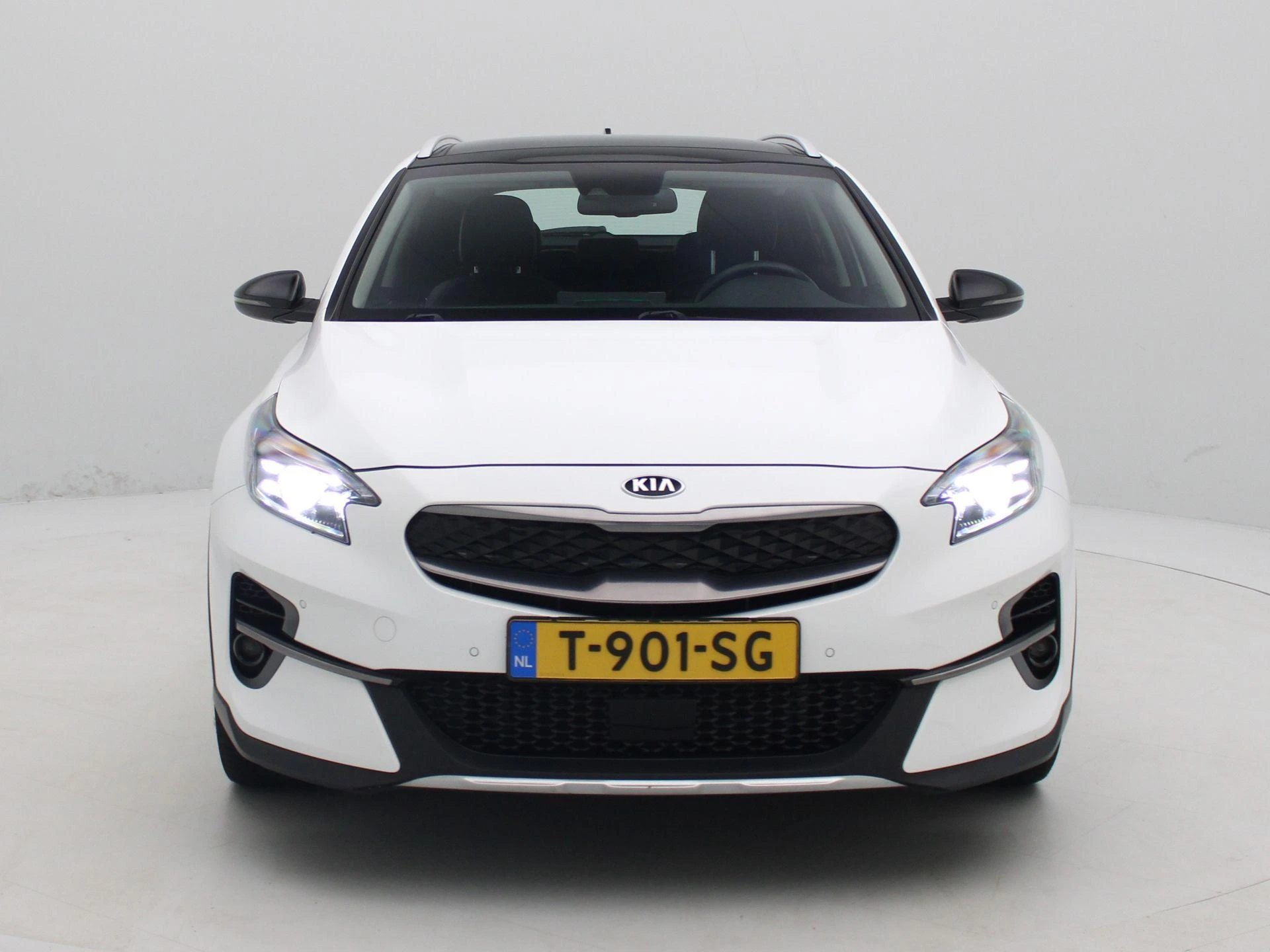 Kia Xceed met kenteken T-901-SG – autofoto 4