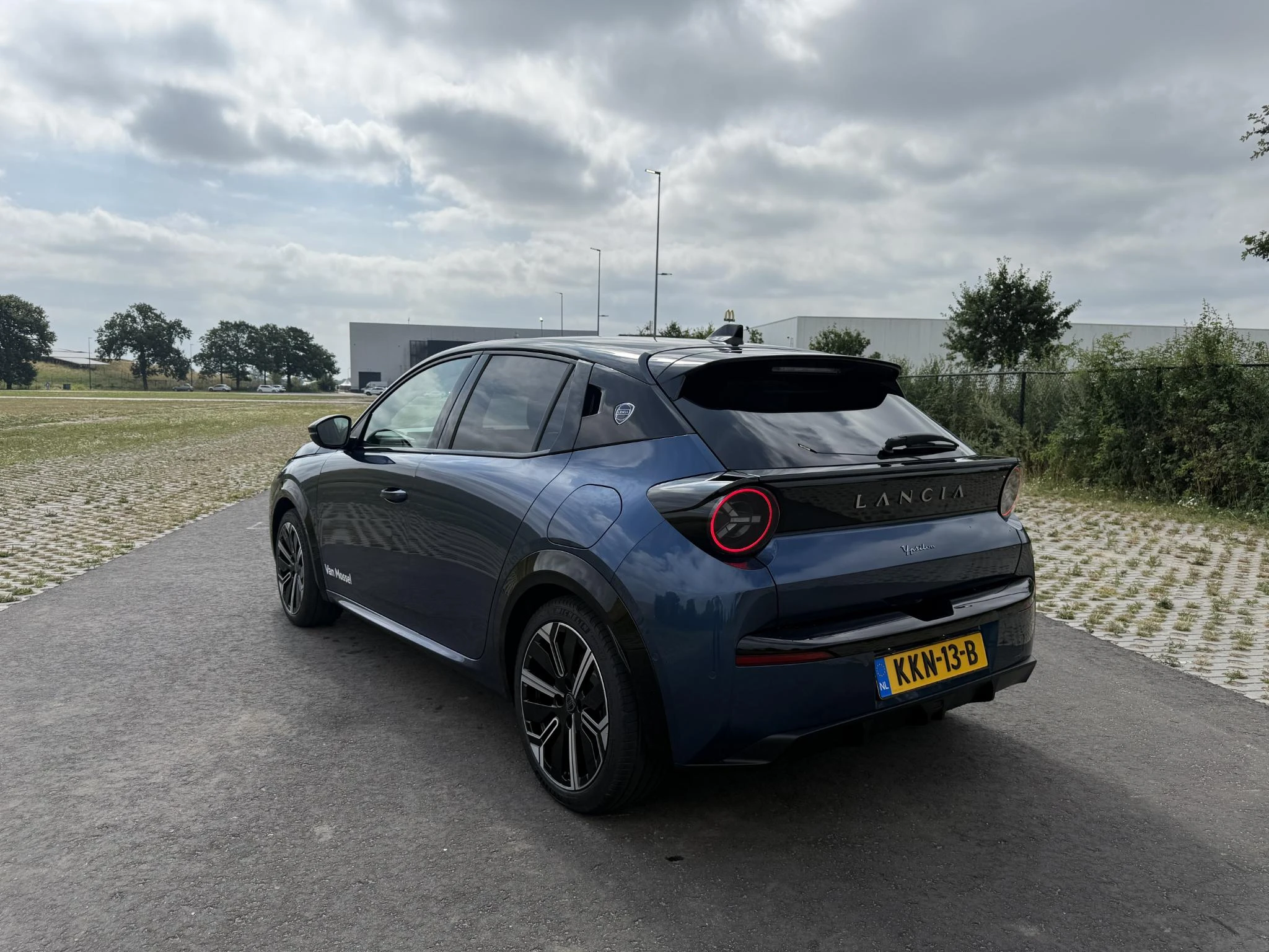 Lancia Ypsilon – autofoto 4
