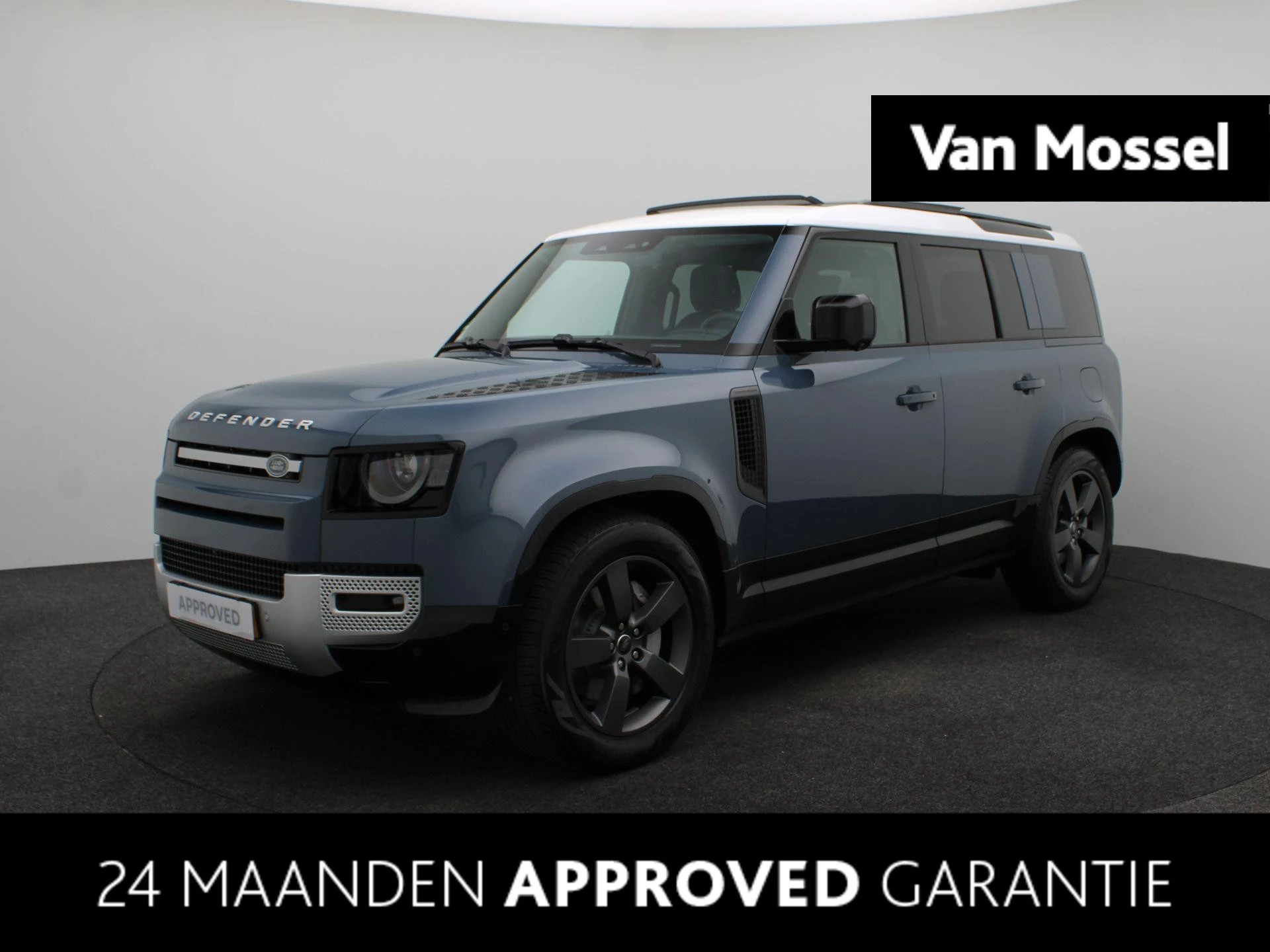 Land Rover RoverDefender met kenteken 50 – autofoto 2