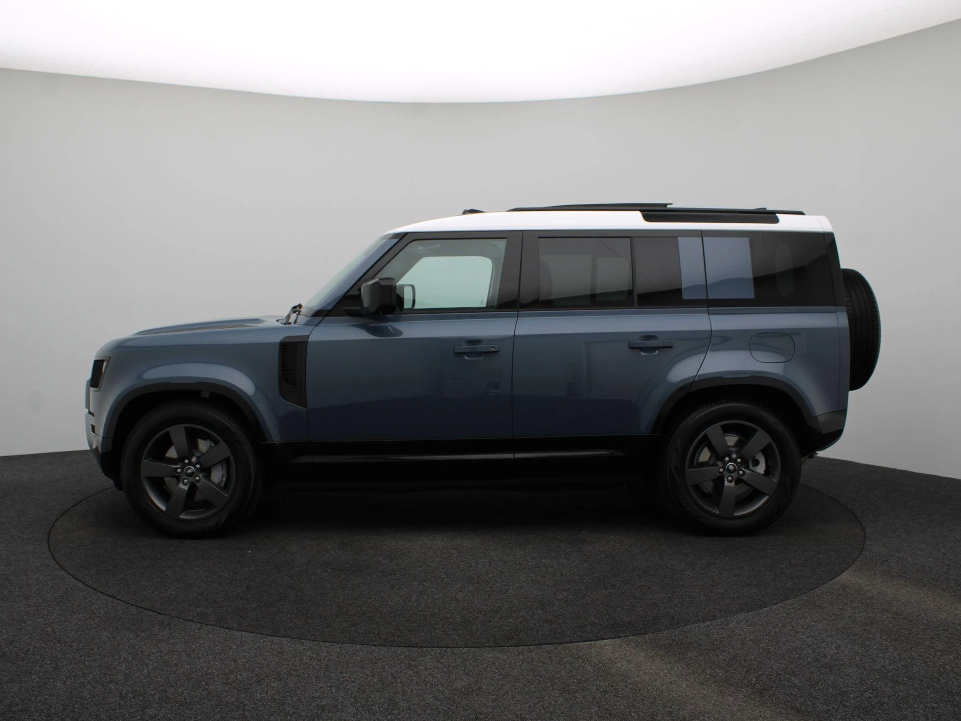 Land Rover RoverDefender met kenteken 50 – autofoto 5