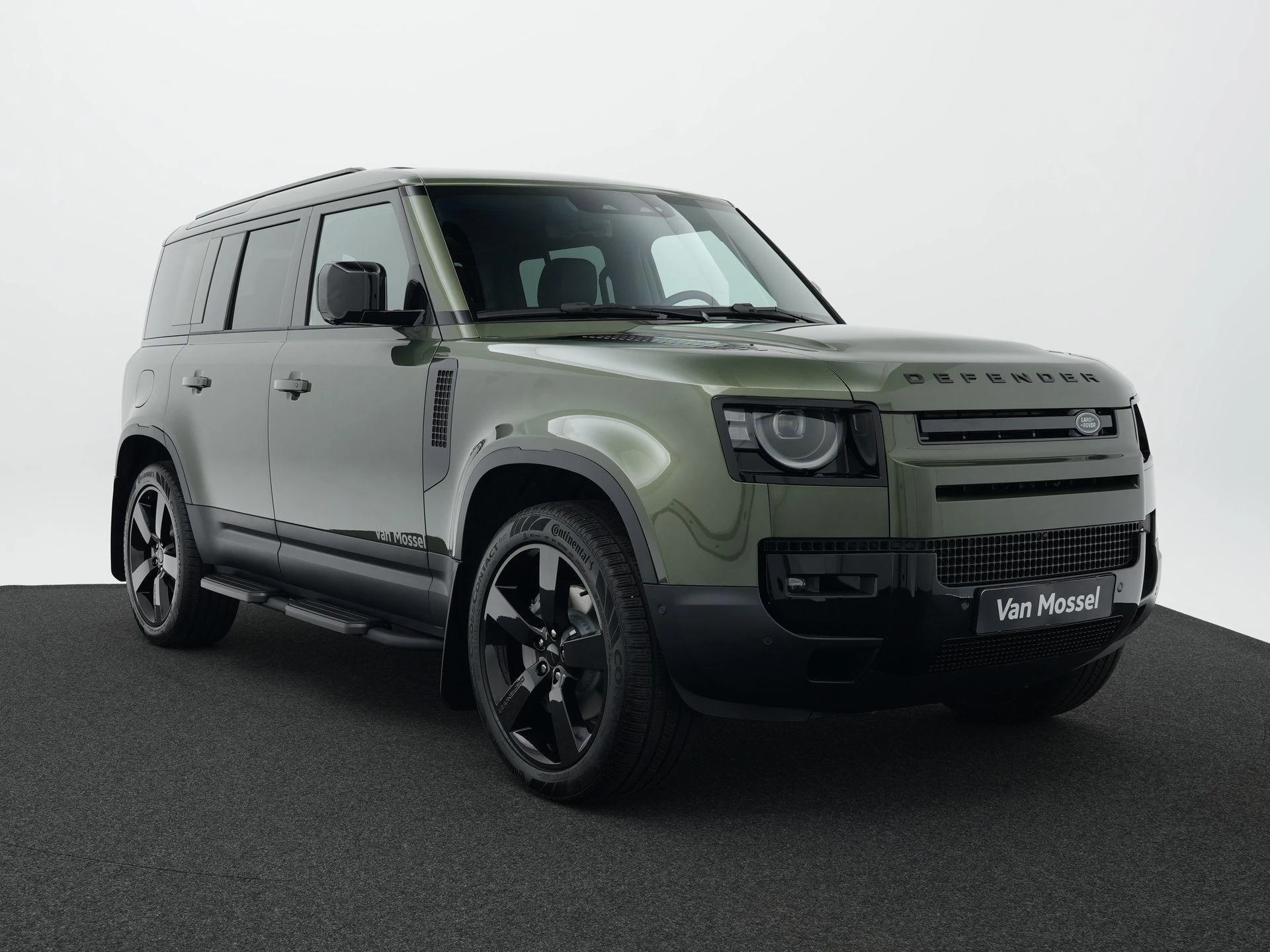 Land Rover RoverDefender met kenteken 61100 – autofoto 5
