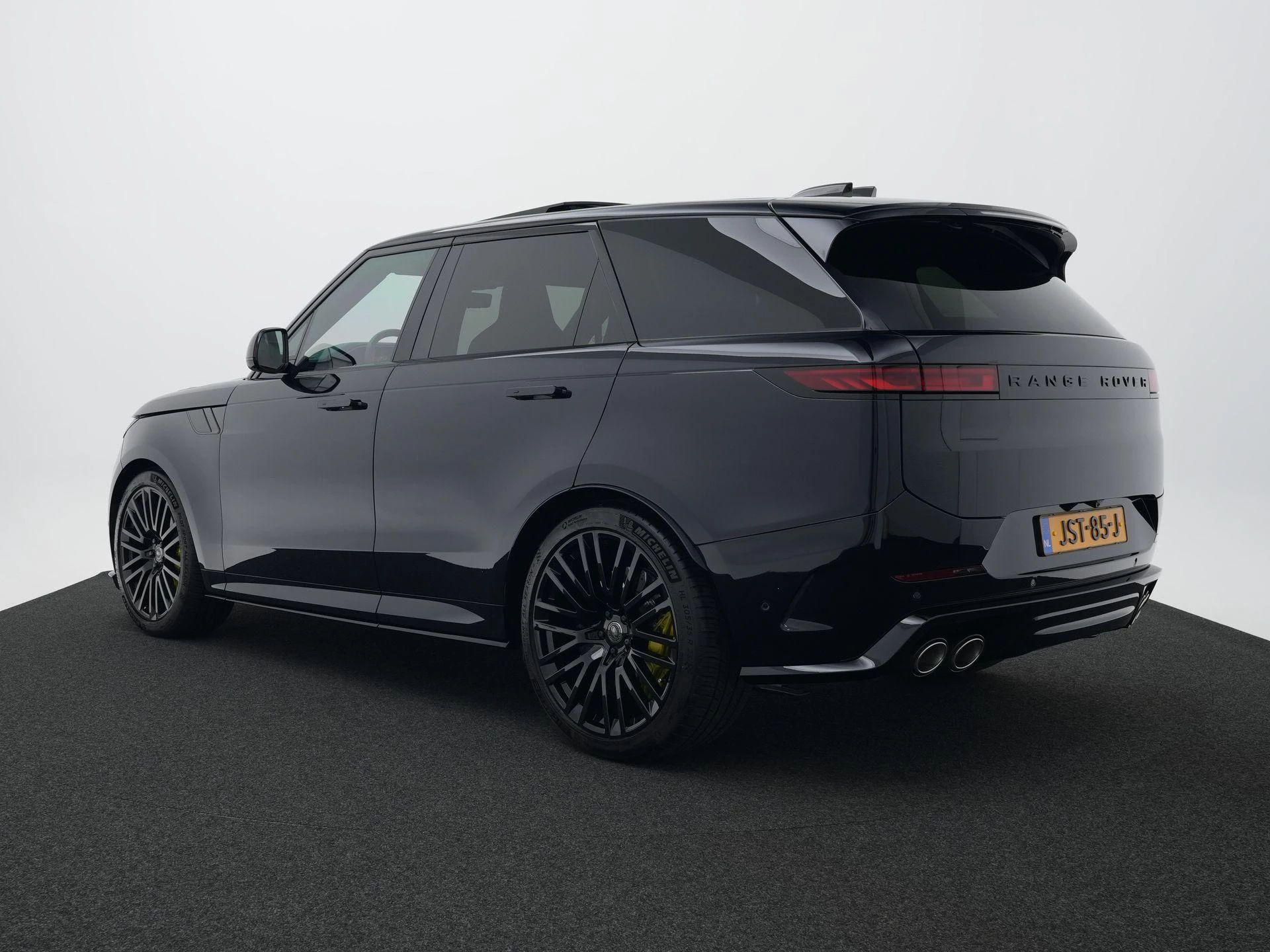 Land Rover RoverRange met kenteken JST-85-J – autofoto 4