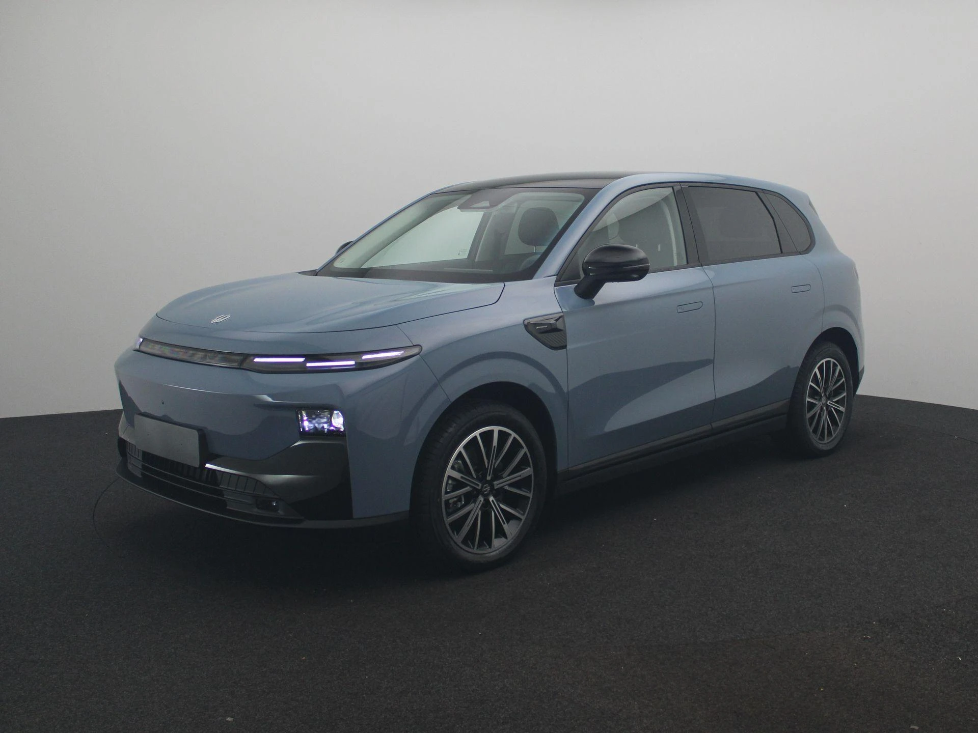 Leapmotor B10 – autofoto 2