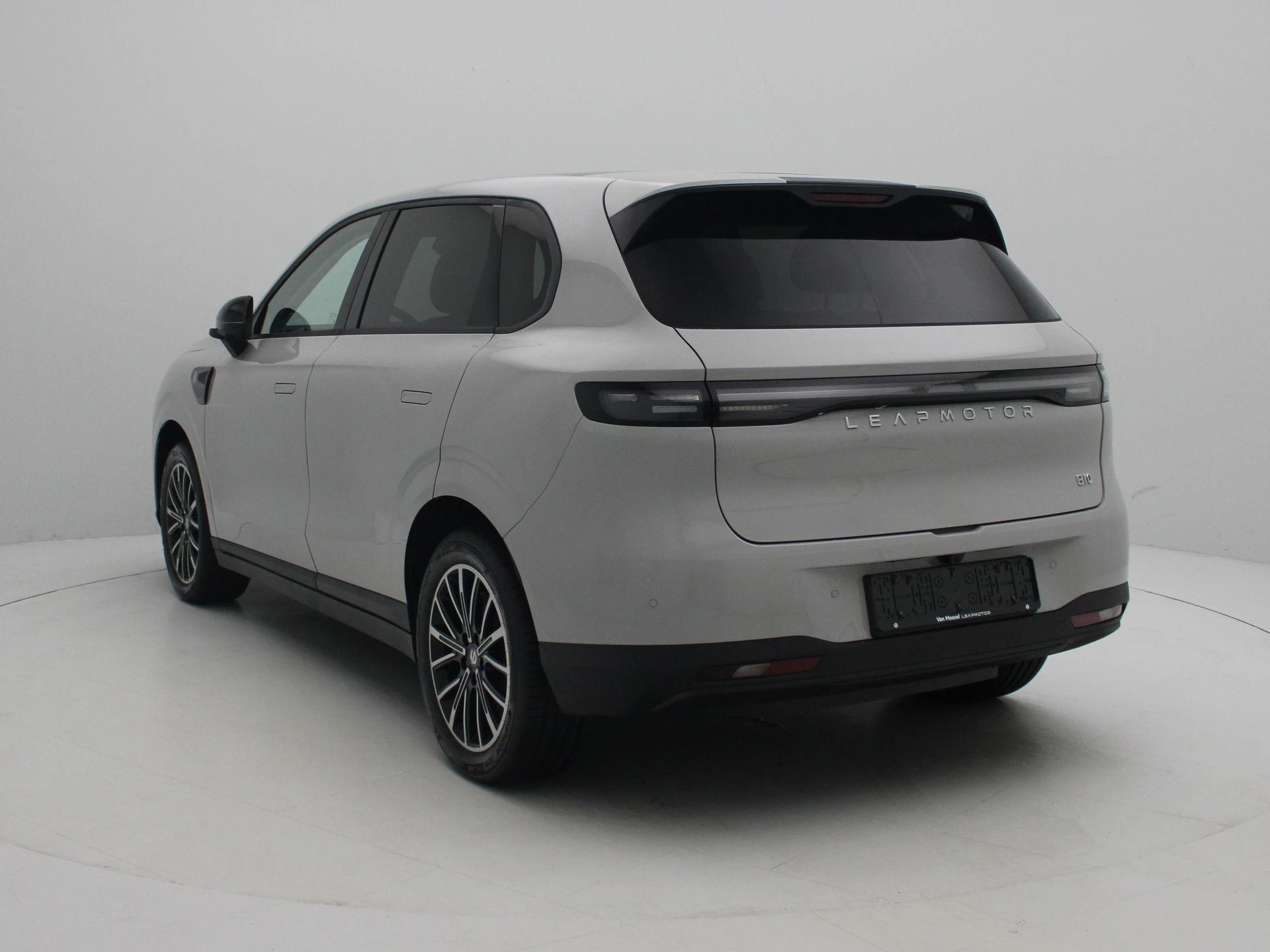 Leapmotor B10 – autofoto 3