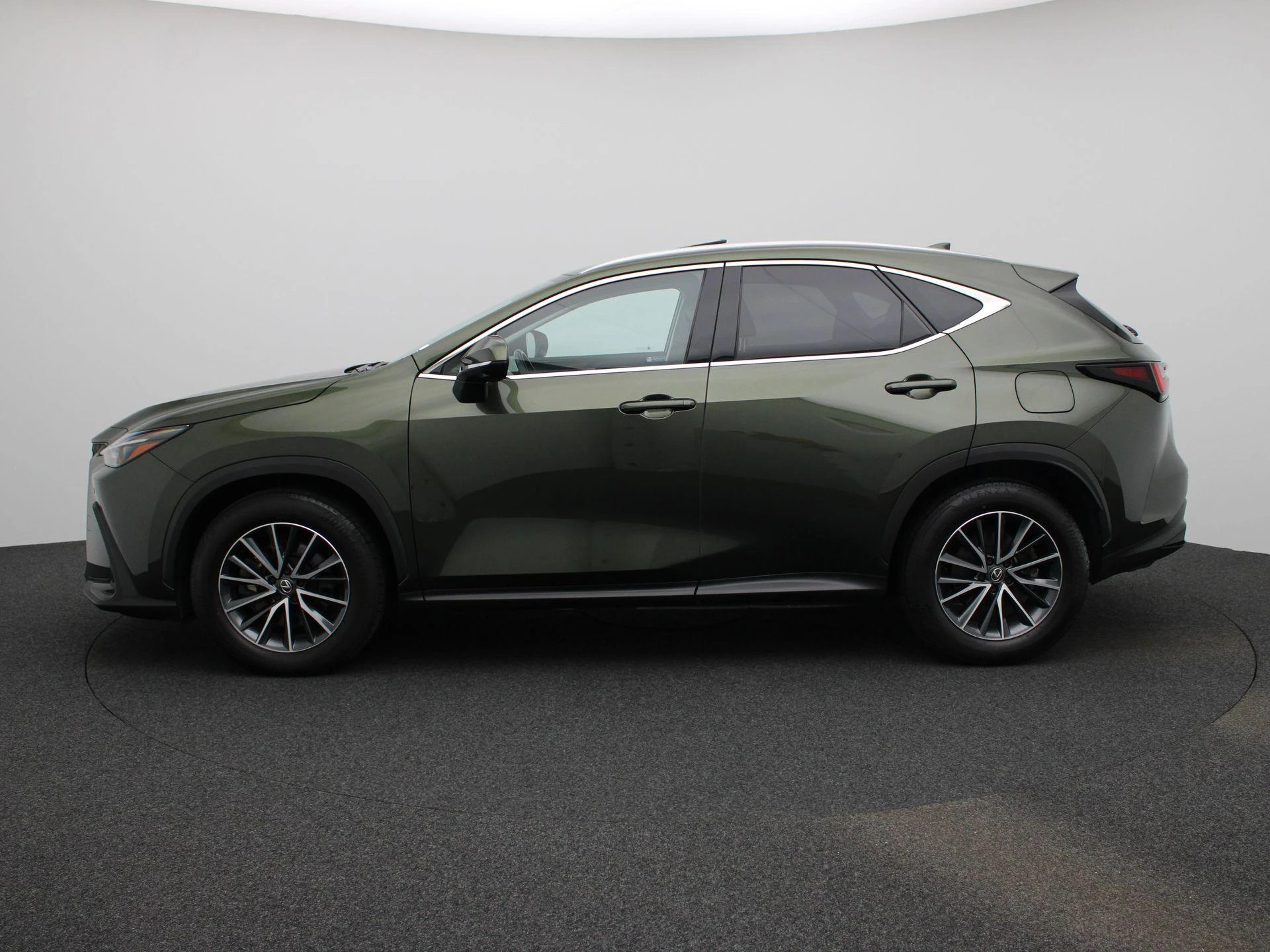Lexus NX met kenteken 10100 – autofoto 5