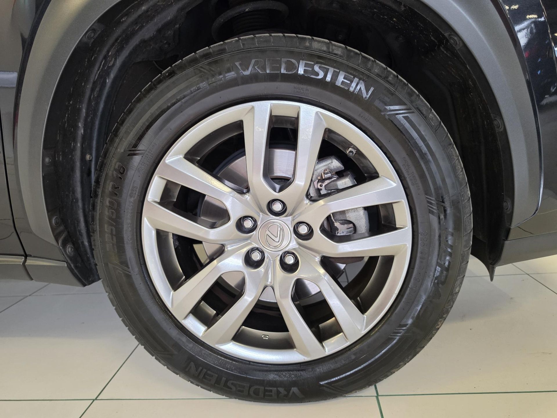 Lexus NX met kenteken KD-612-N – autofoto 4