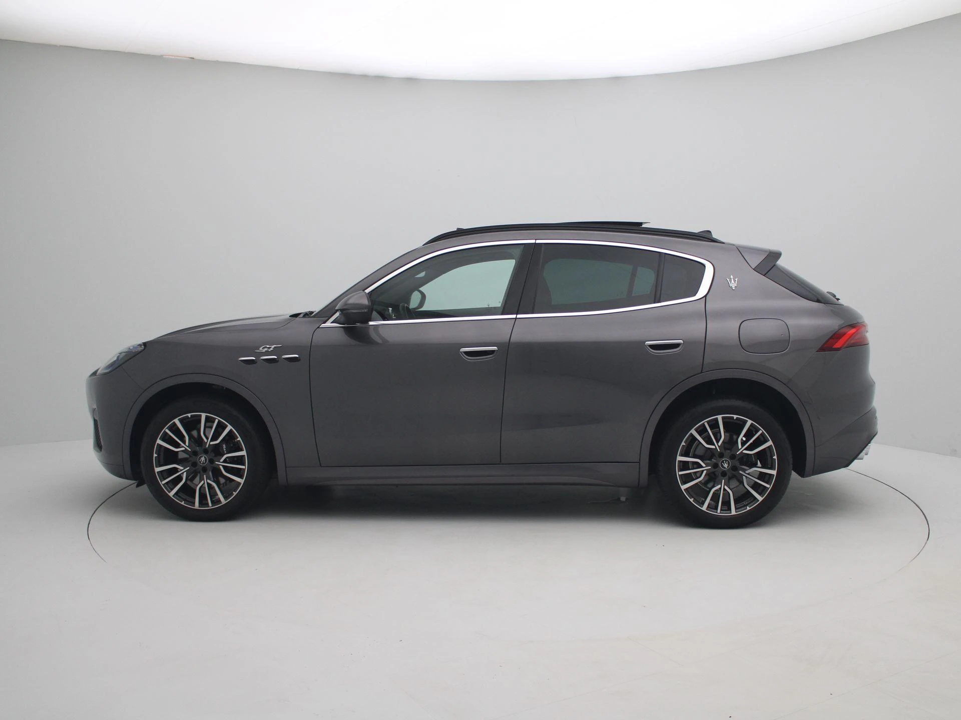 Maserati Grecale met kenteken HGZ-71-Z – autofoto 5