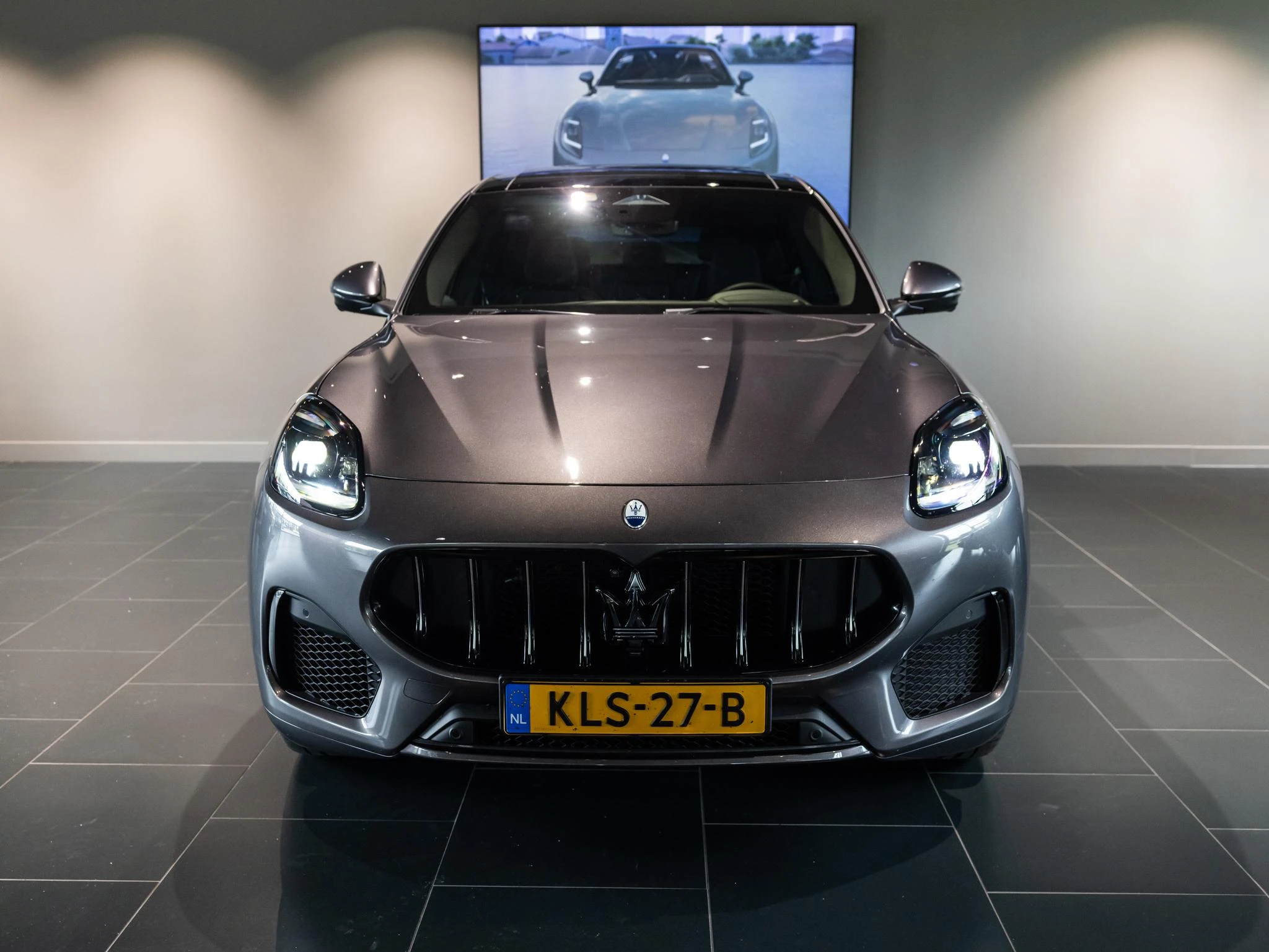 Maserati Grecale met kenteken KLS-27-B – autofoto 4