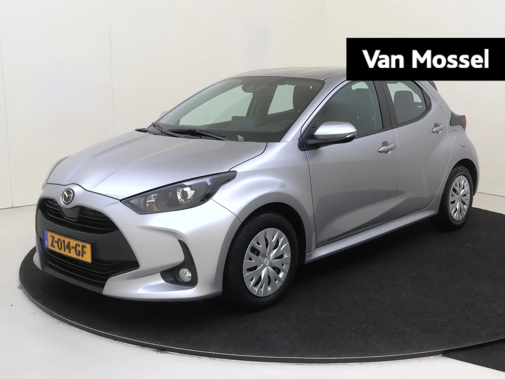 Mazda 2Hybrid – autofoto 2