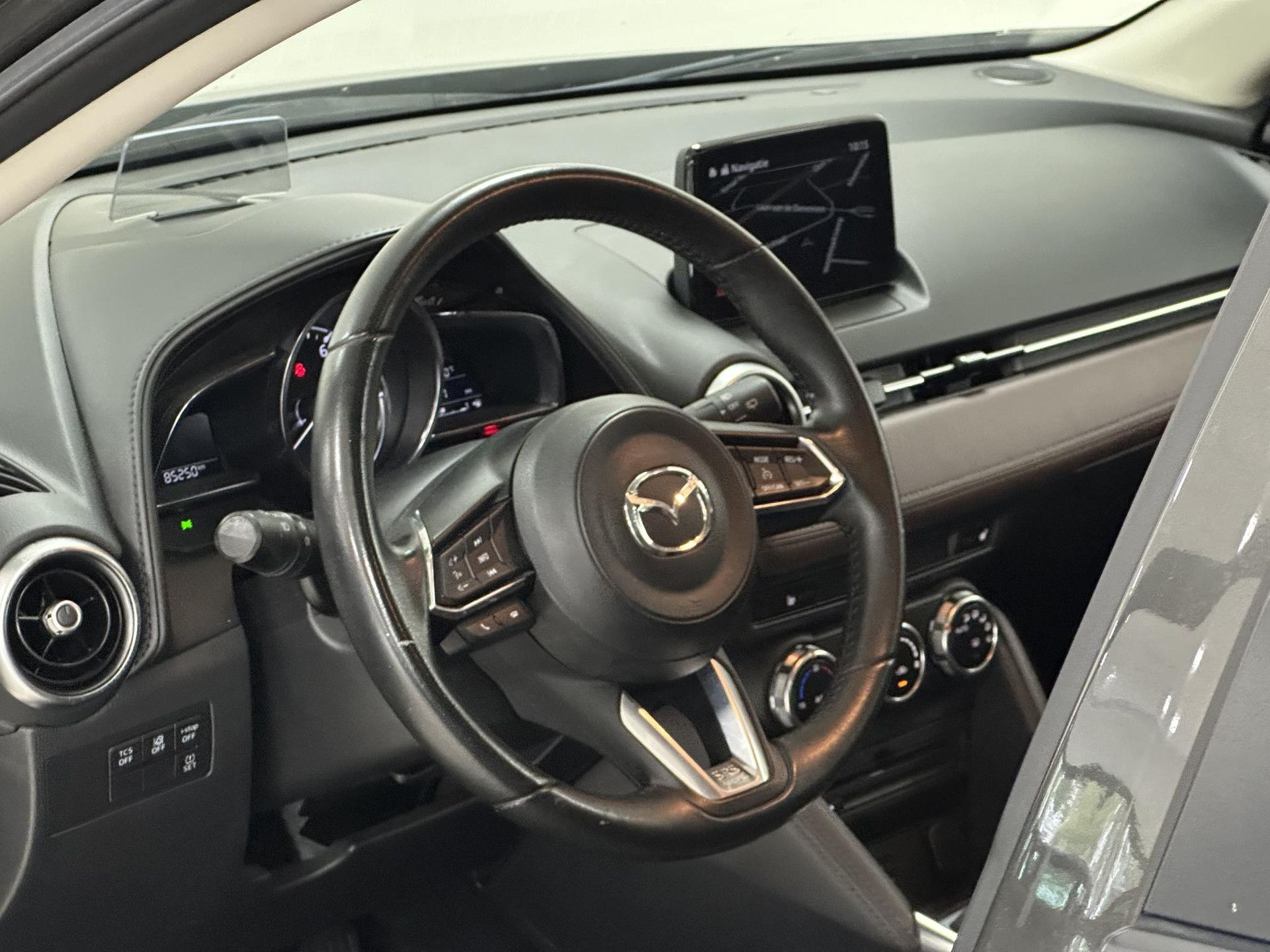 Mazda CX-3 met kenteken NX-894-N – autofoto 3