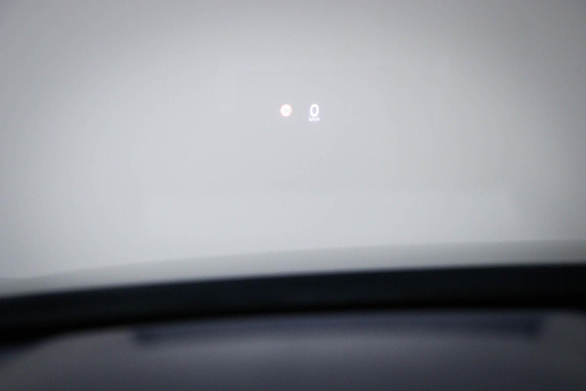 Mazda CX-30 met kenteken R-659-DV – autofoto 5