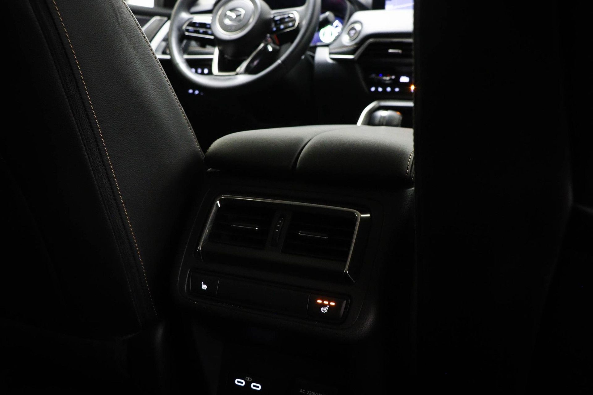 Mazda CX-60 met kenteken GDL-66-R – autofoto 5