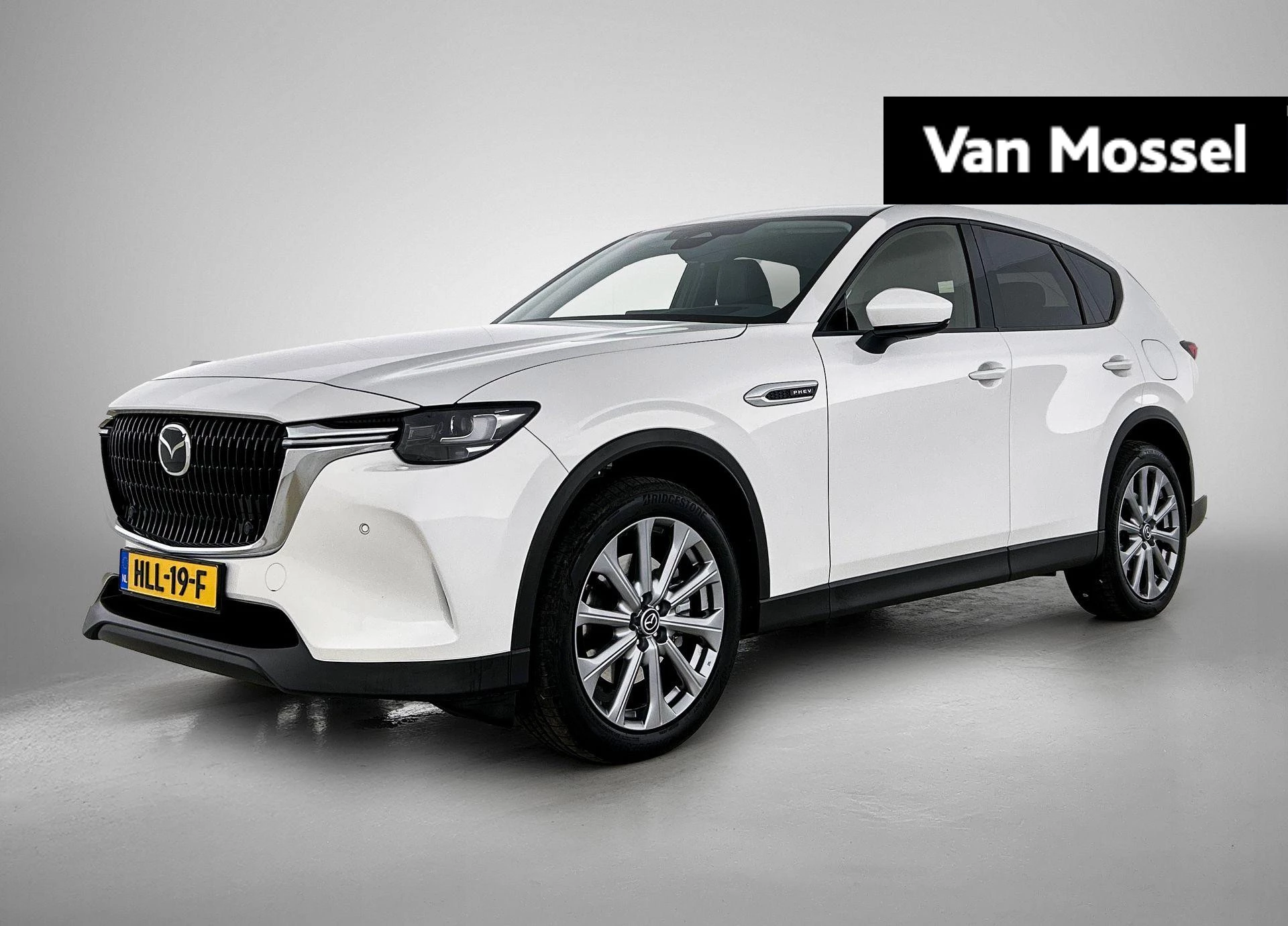 Mazda CX-60 met kenteken HLL-19-F – autofoto 2