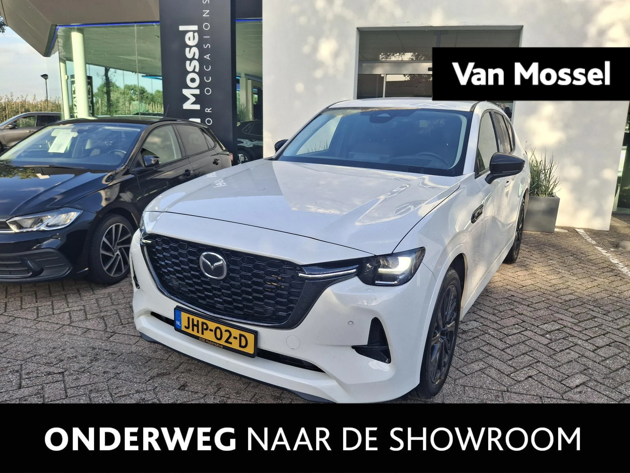 Mazda CX-60 met kenteken JHP-02-D – autofoto 2