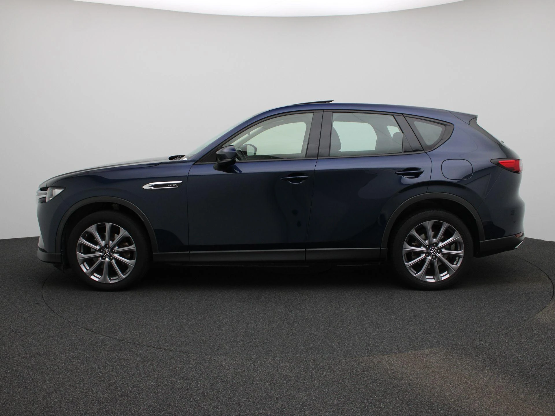 Mazda CX-60 met kenteken KVN-44-B – autofoto 5