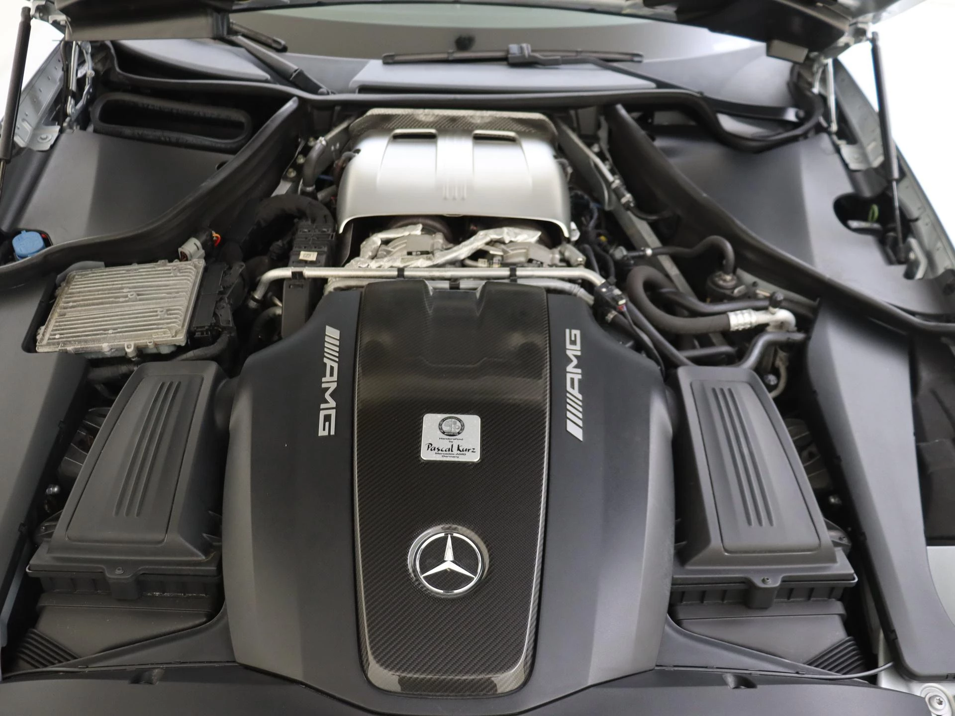 Mercedes-AMG GT met kenteken 94100 – autofoto 4