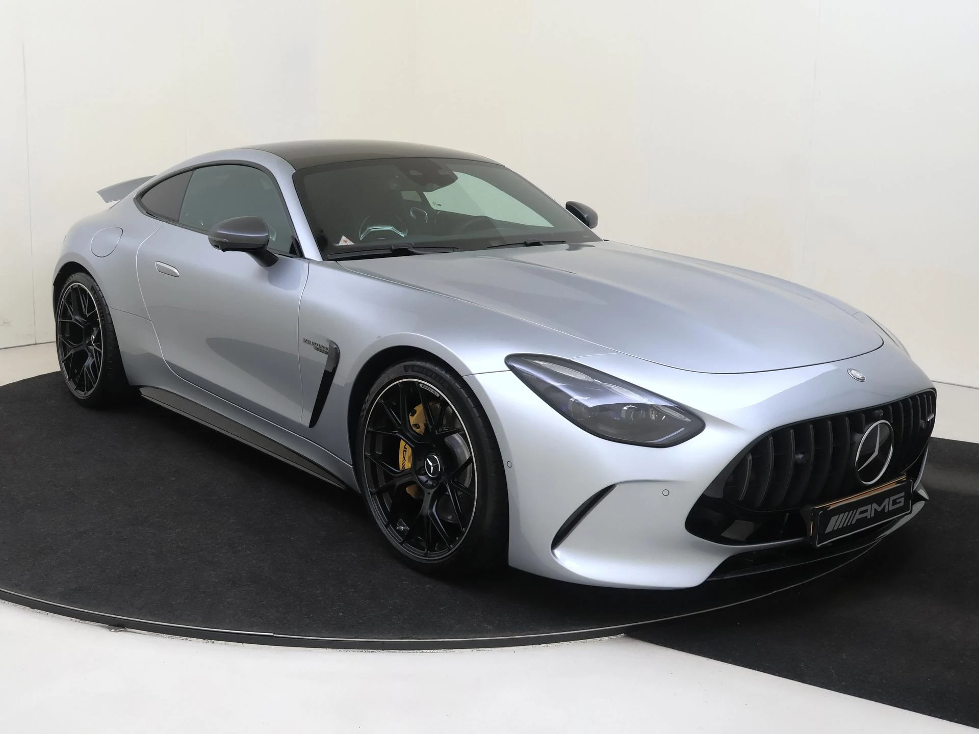 Mercedes-AMG GT met kenteken GRL-57-Z – autofoto 3