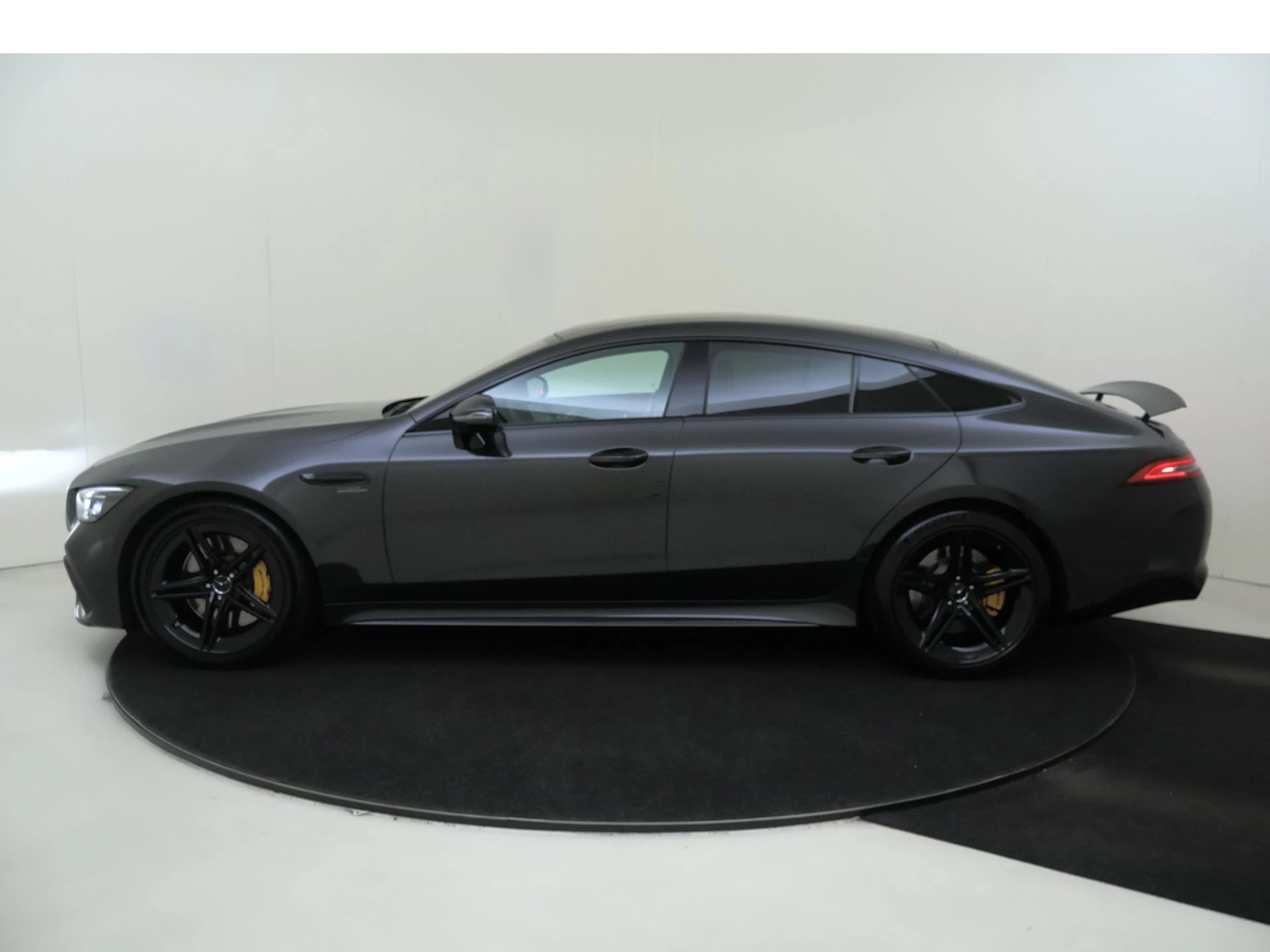 Mercedes-AMG GT met kenteken L-598-TP – autofoto 3