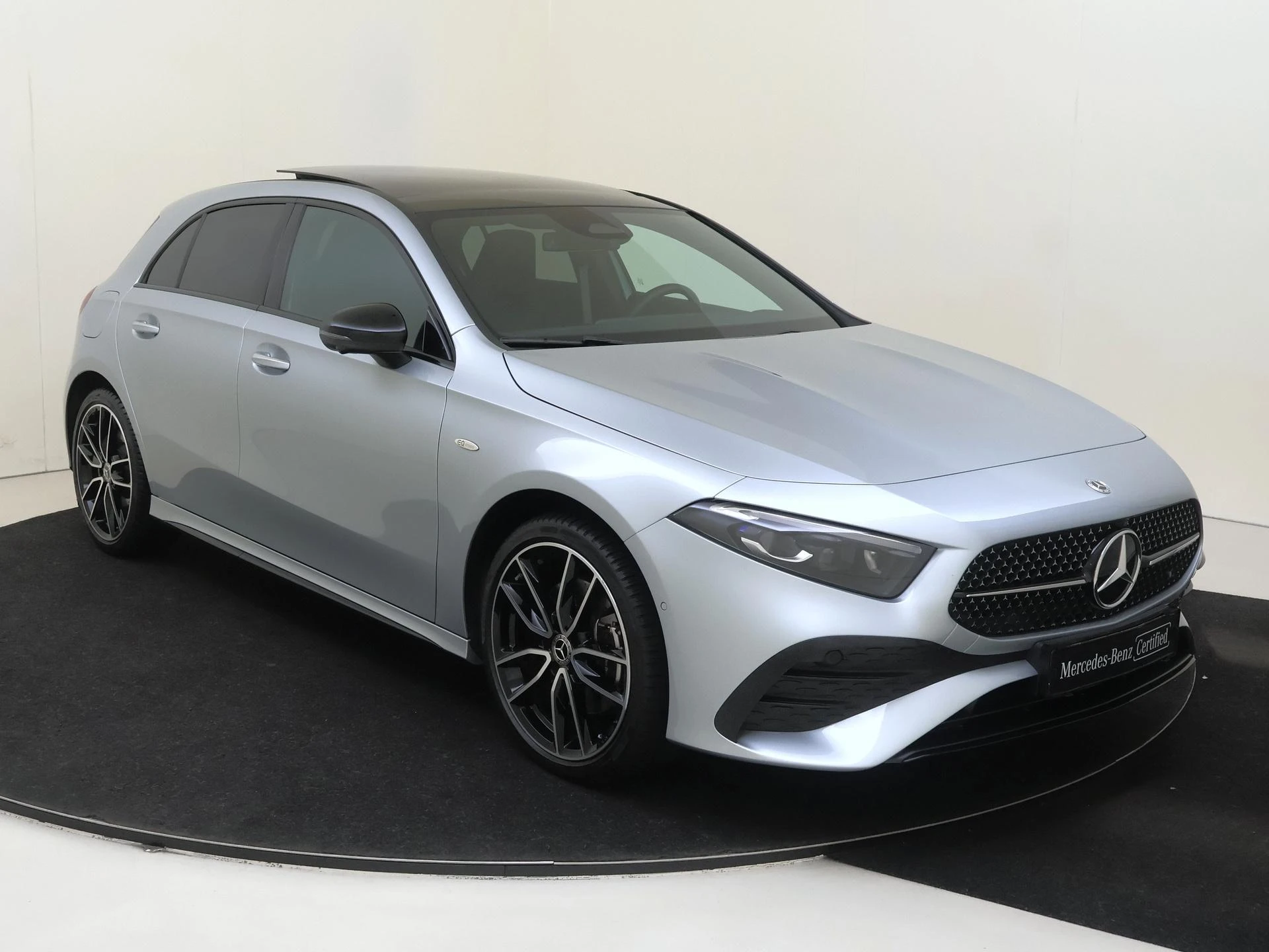 Mercedes-Benz A-Klasse met kenteken 09100 – autofoto 3