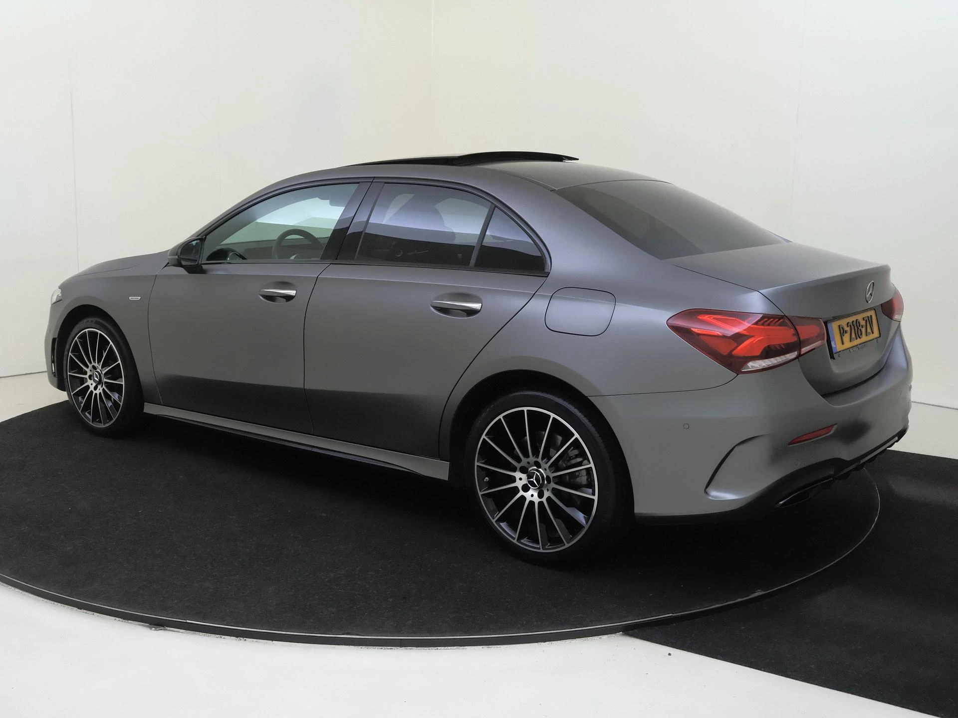 Mercedes-Benz A-Klasse met kenteken 12100 – autofoto 4