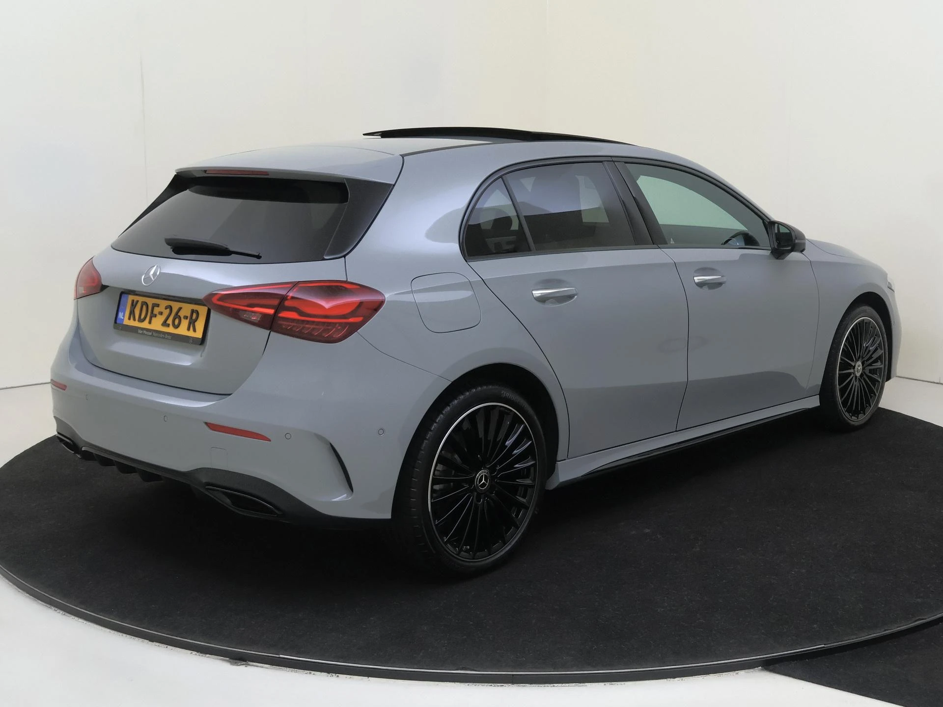 Mercedes-Benz A-Klasse met kenteken 23100 – autofoto 3