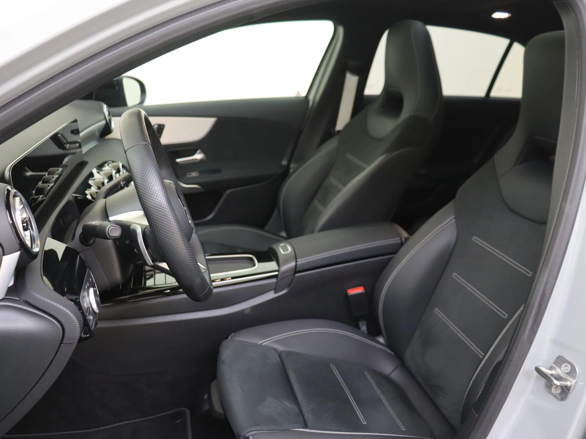 Mercedes-Benz A-Klasse met kenteken 23100 – autofoto 4