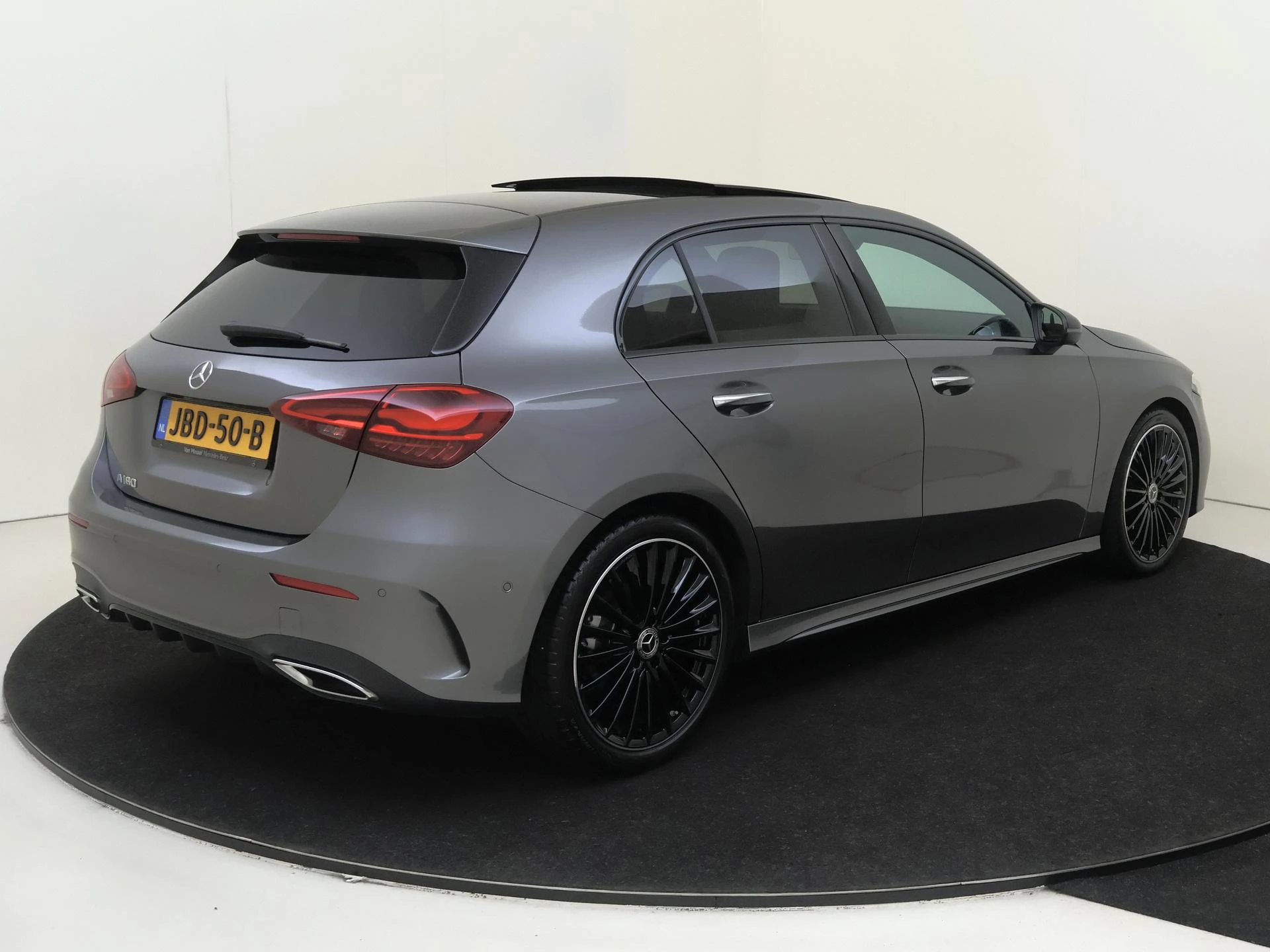 Mercedes-Benz A-Klasse met kenteken JBD-50-B – autofoto 5