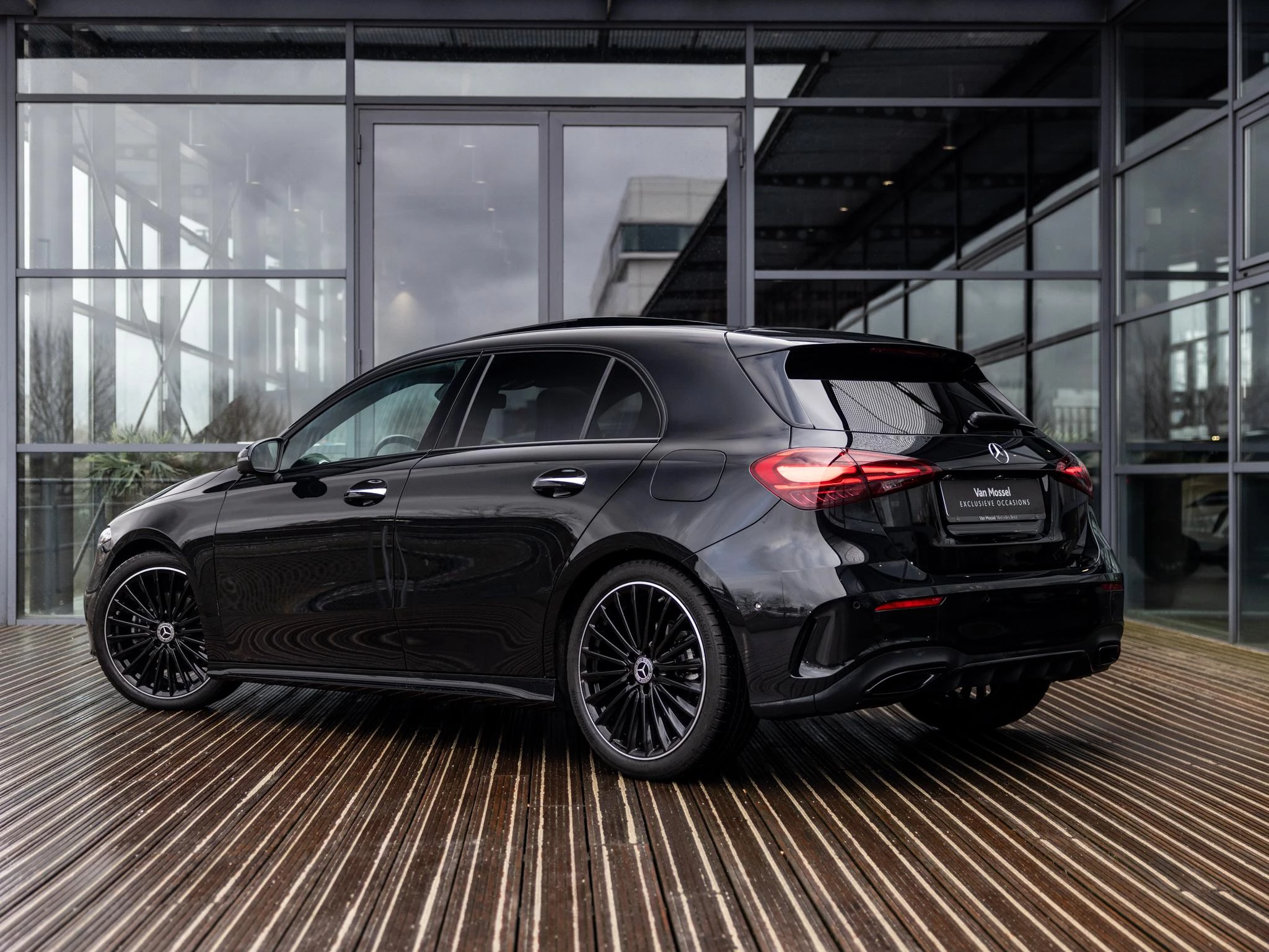 Mercedes-Benz A-Klasse met kenteken JGL-90-N – autofoto 3