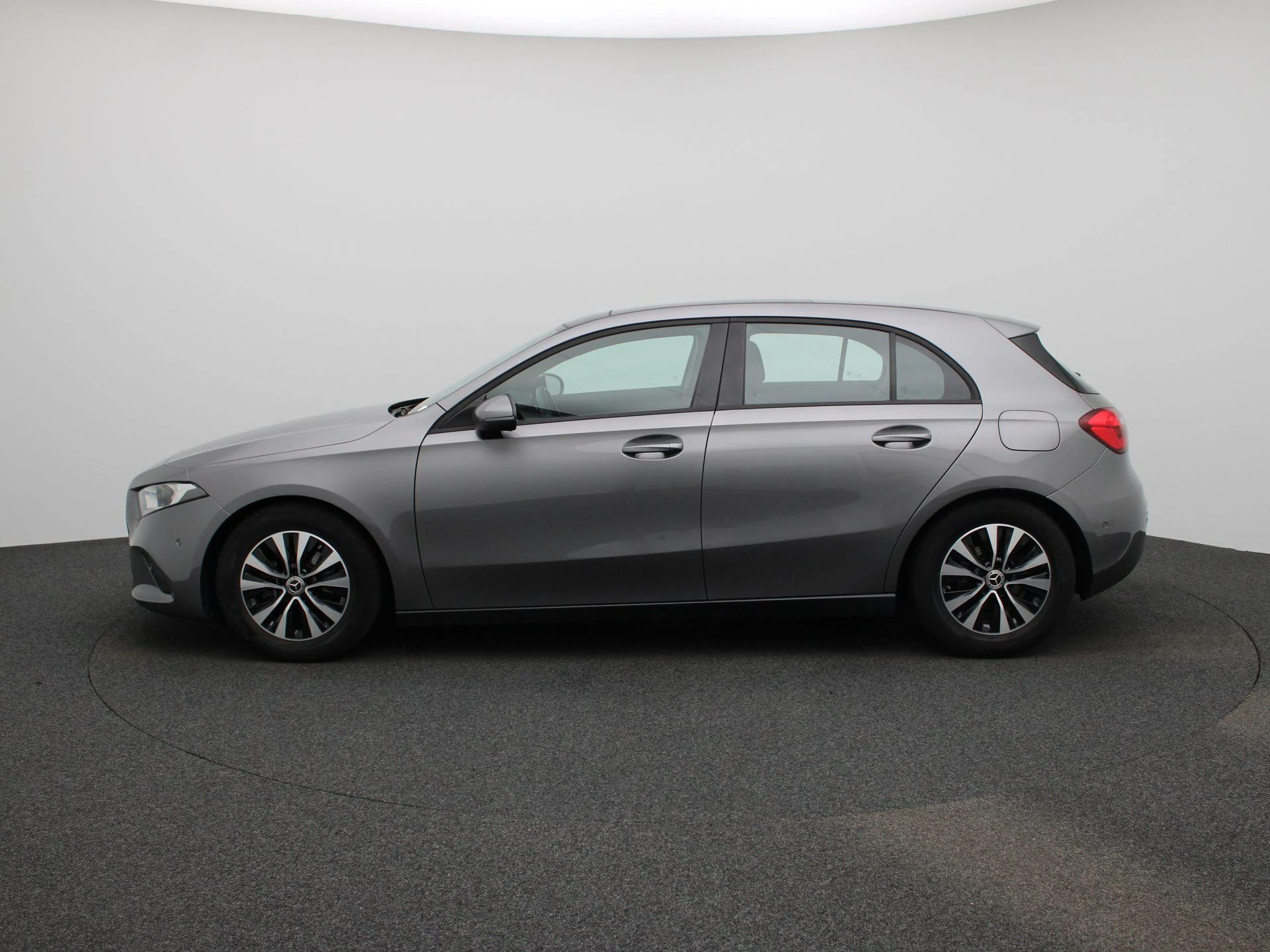 Mercedes-Benz A-Klasse met kenteken KVL-37-T – autofoto 5