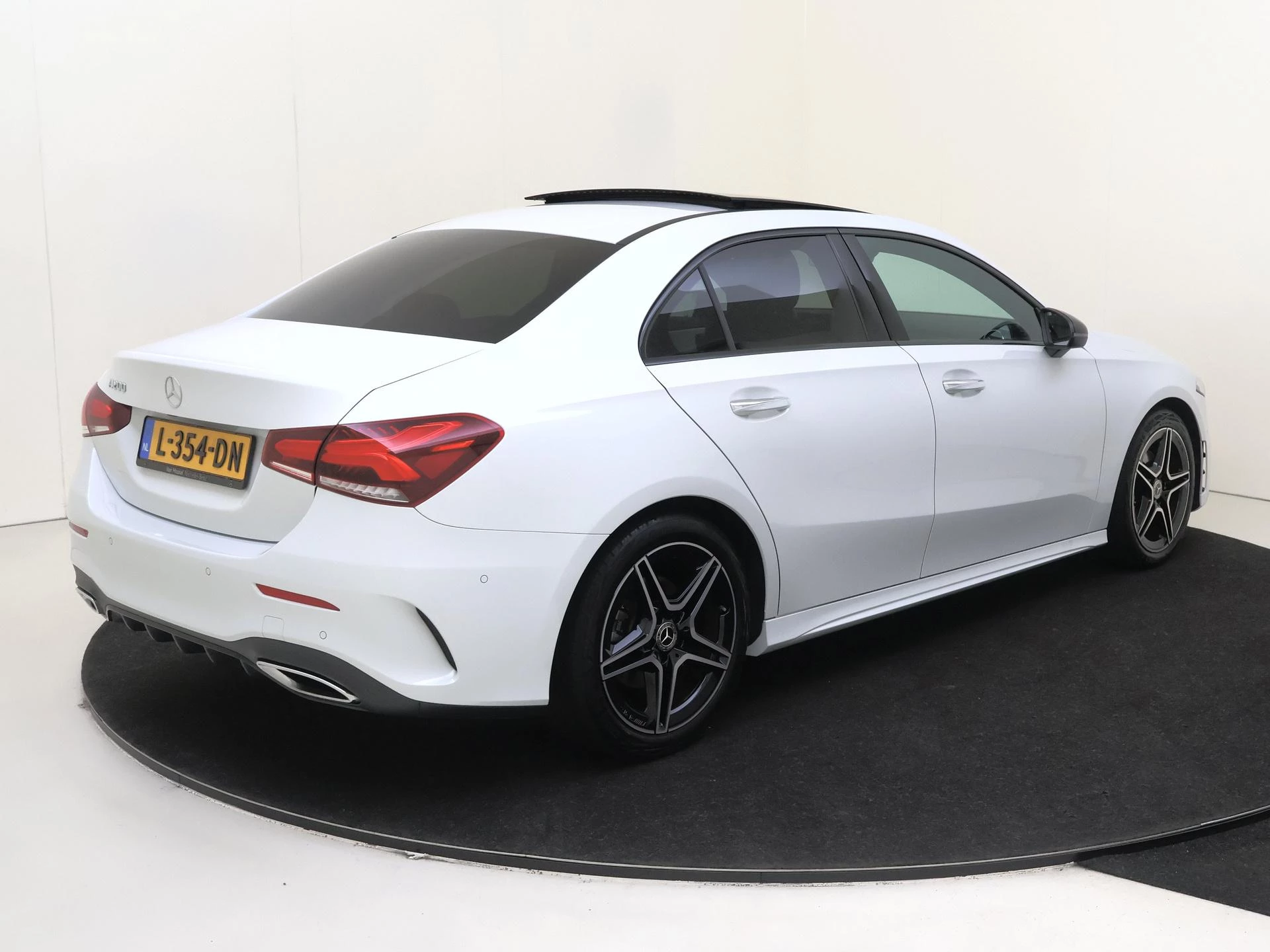 Mercedes-Benz A-Klasse met kenteken L-354-DN – autofoto 4