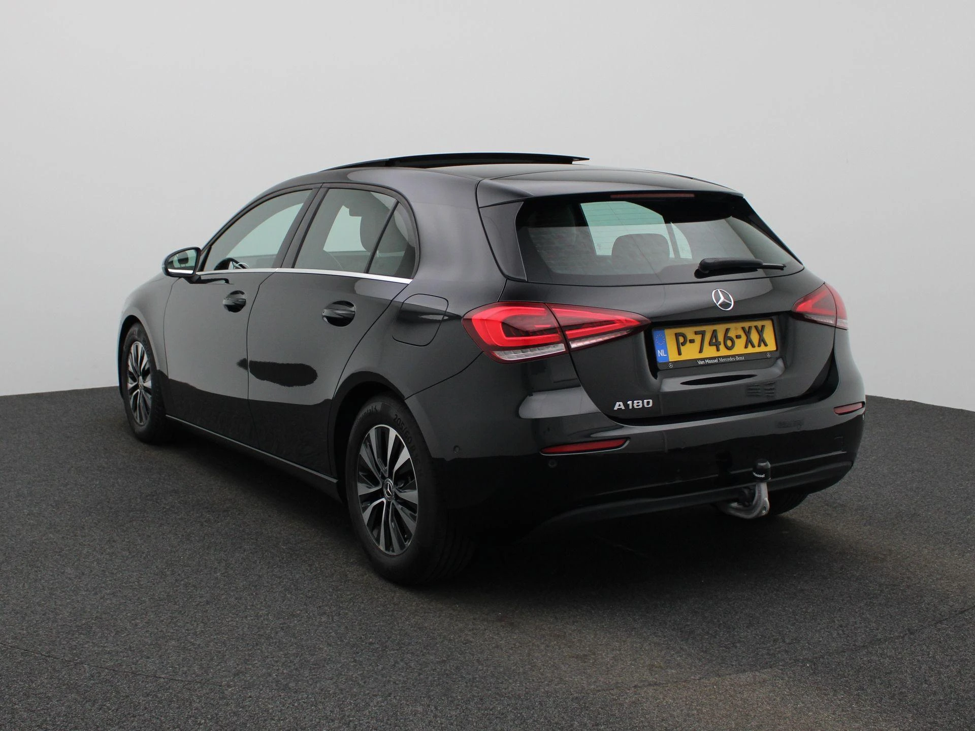 Mercedes-Benz A-Klasse met kenteken P-746-XX – autofoto 3